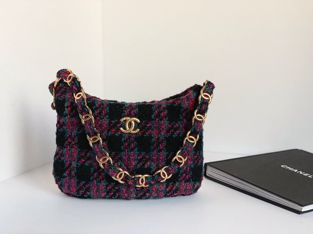 B9364935-2EE3-48CB-898F-407036DB44D5