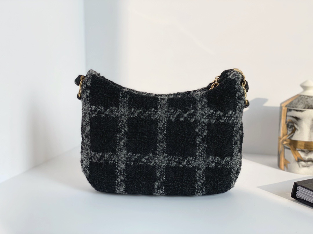 B326004B-0F62-47AC-879D-D79B09DFE9C7