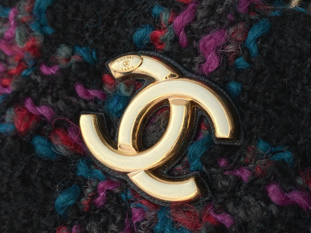 3C8977CF-588B-4DC3-B2C0-7DDA6A43B332