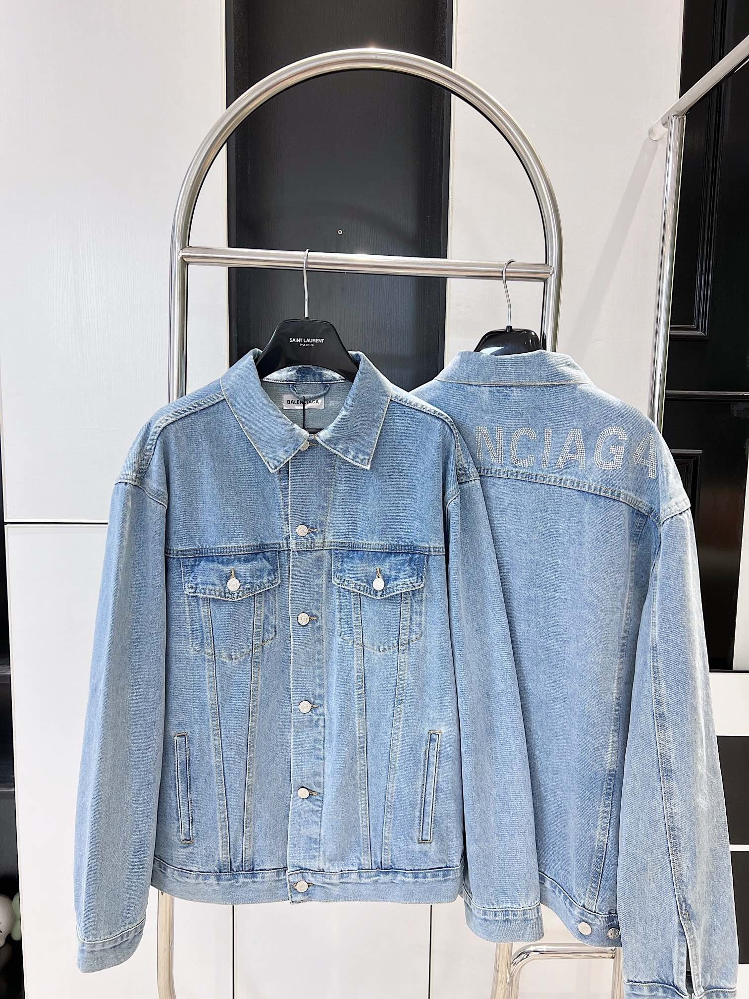 C0E7D5BC-5B48-4648-A76A-068279E8FFCE