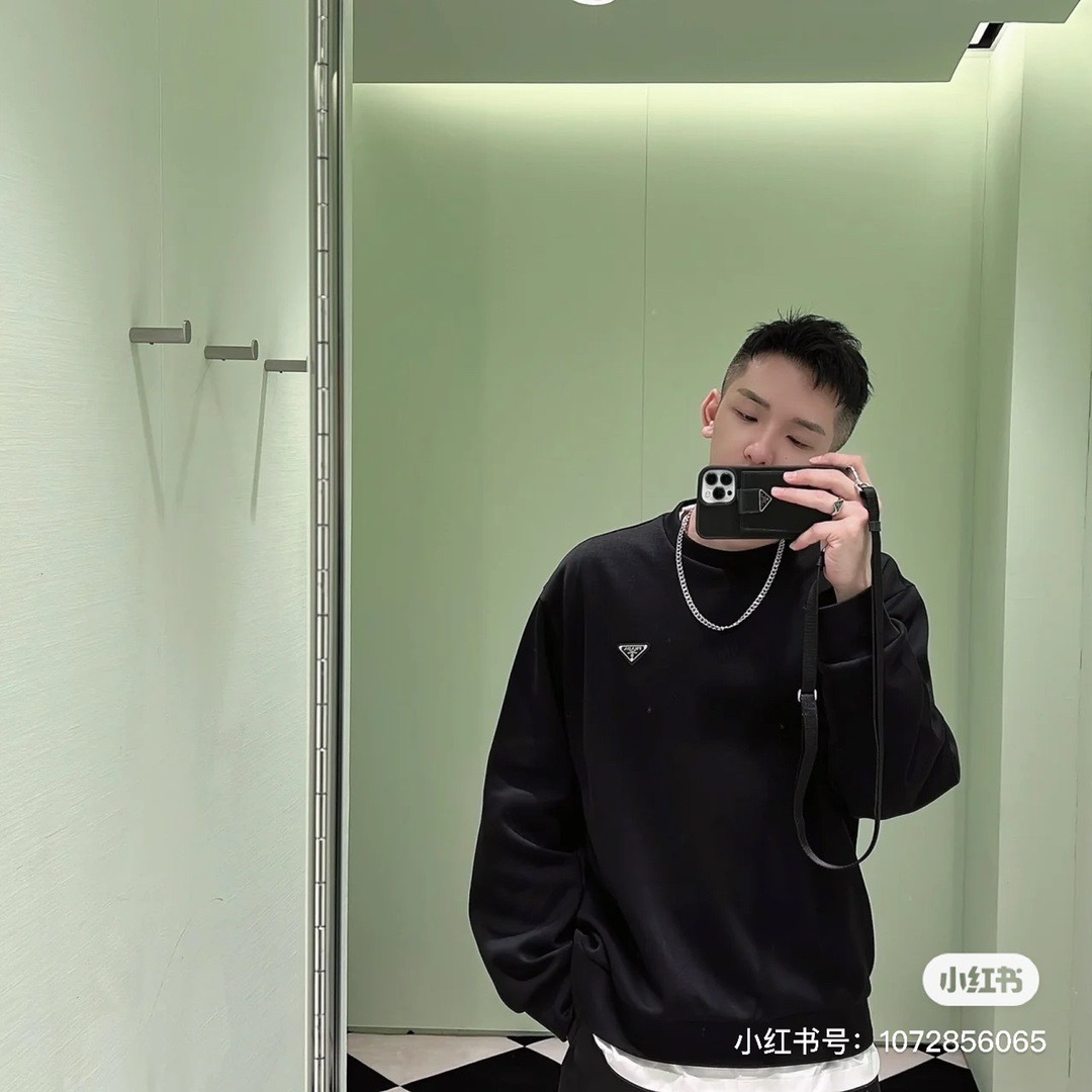 B799B5BC-16AD-4EFF-A7D2-0F439EDFFA1A