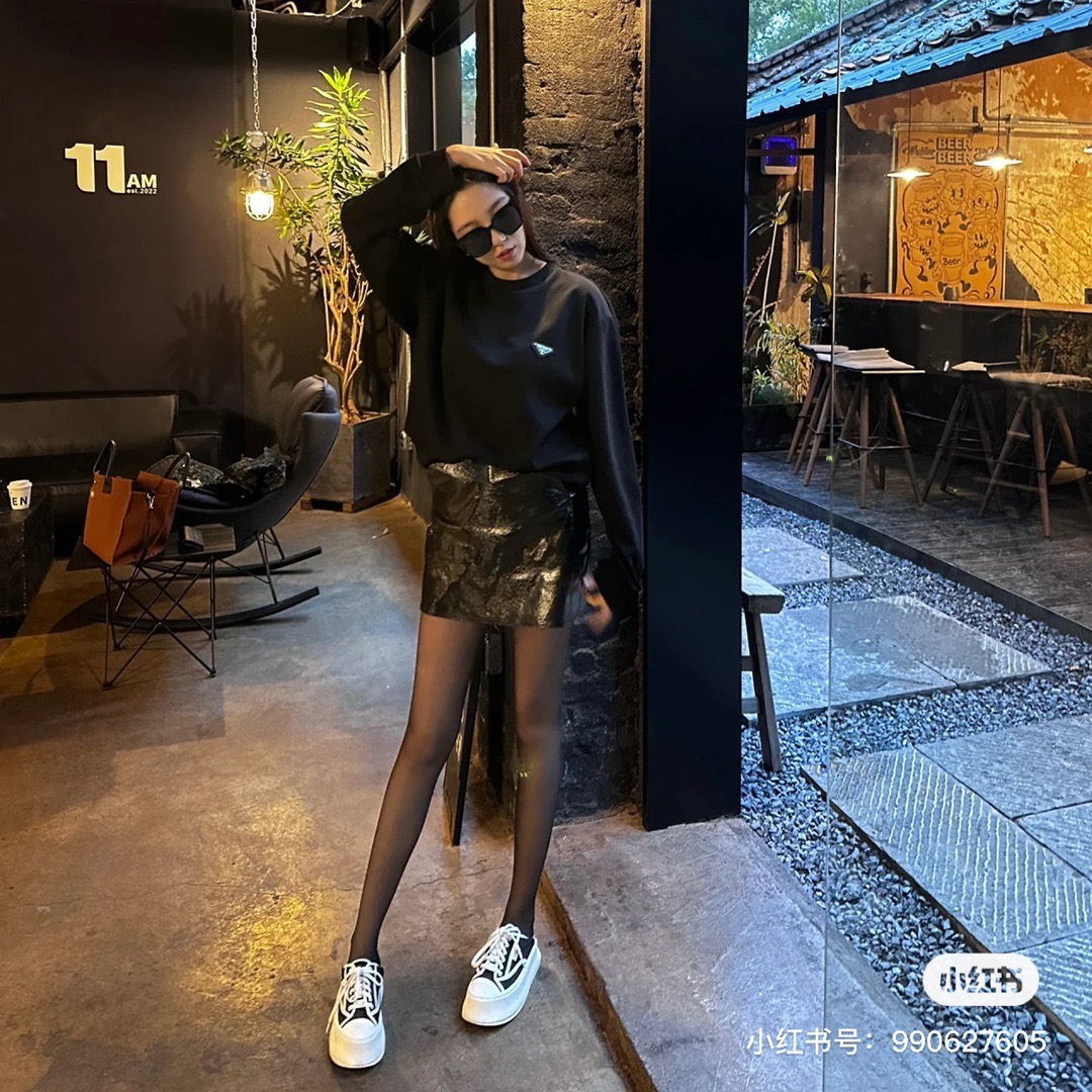 FABAC25B-C69A-4D5E-8067-C2E86952A4BA