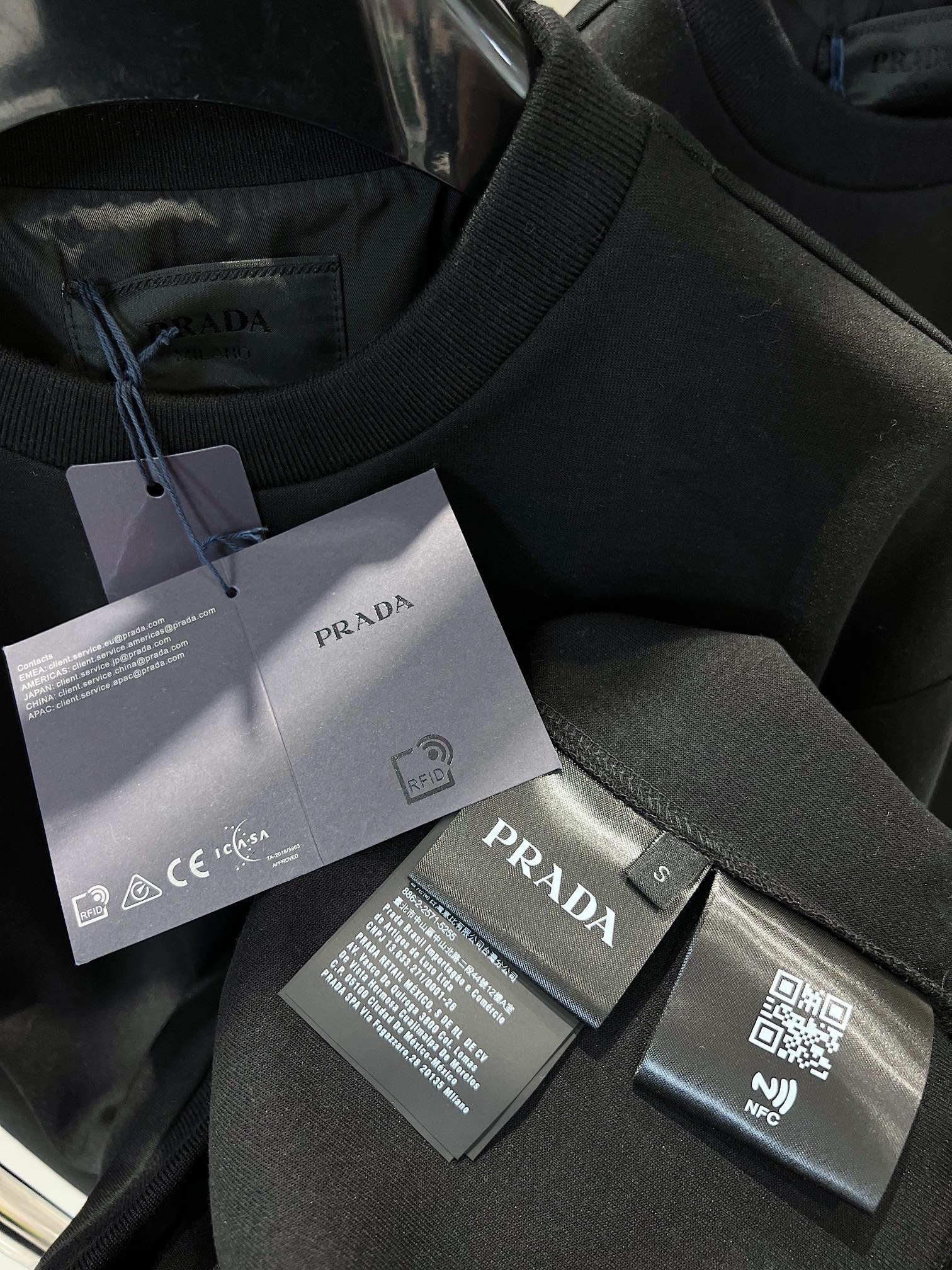 AD044DF2-03D1-4A7F-A426-F8B2FE0F150F