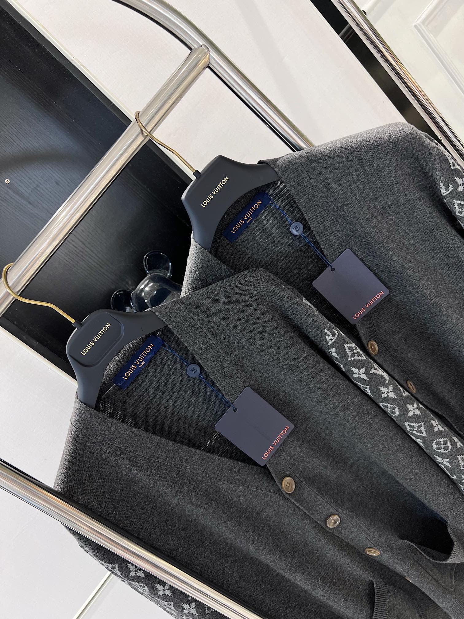 0F4D143A-CBF8-45F9-8C49-C0F383550101