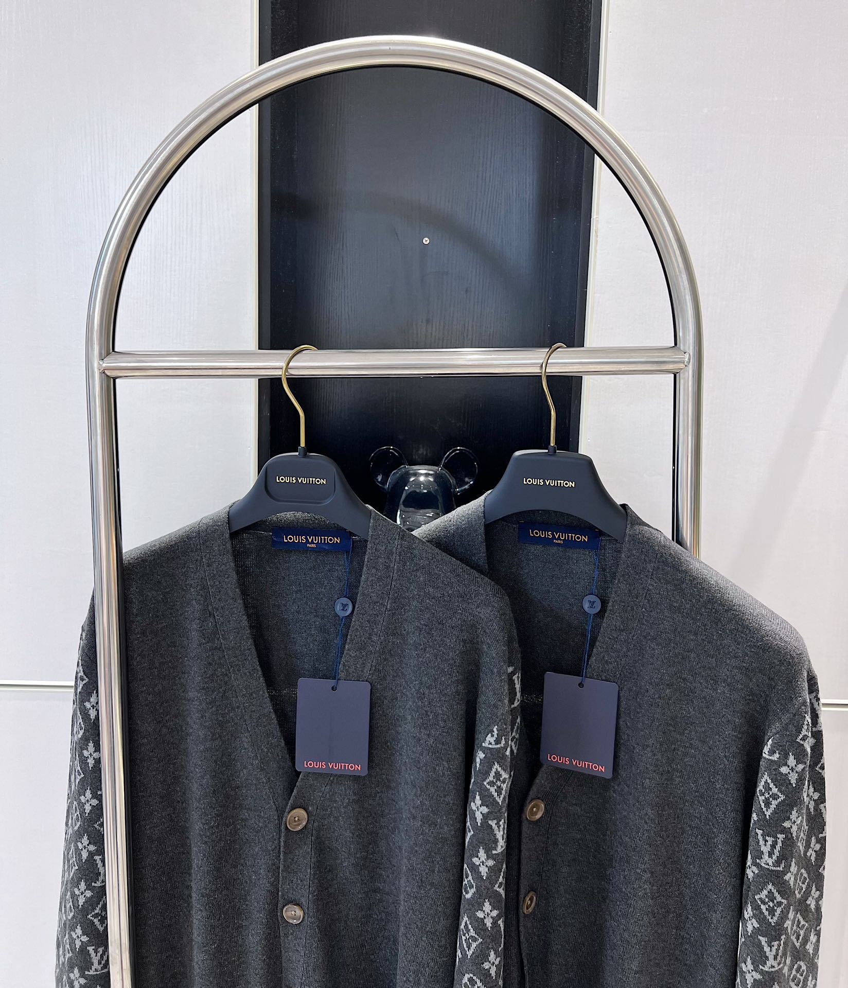 61B45E8E-4B95-4098-B4A0-CF7965C2030A