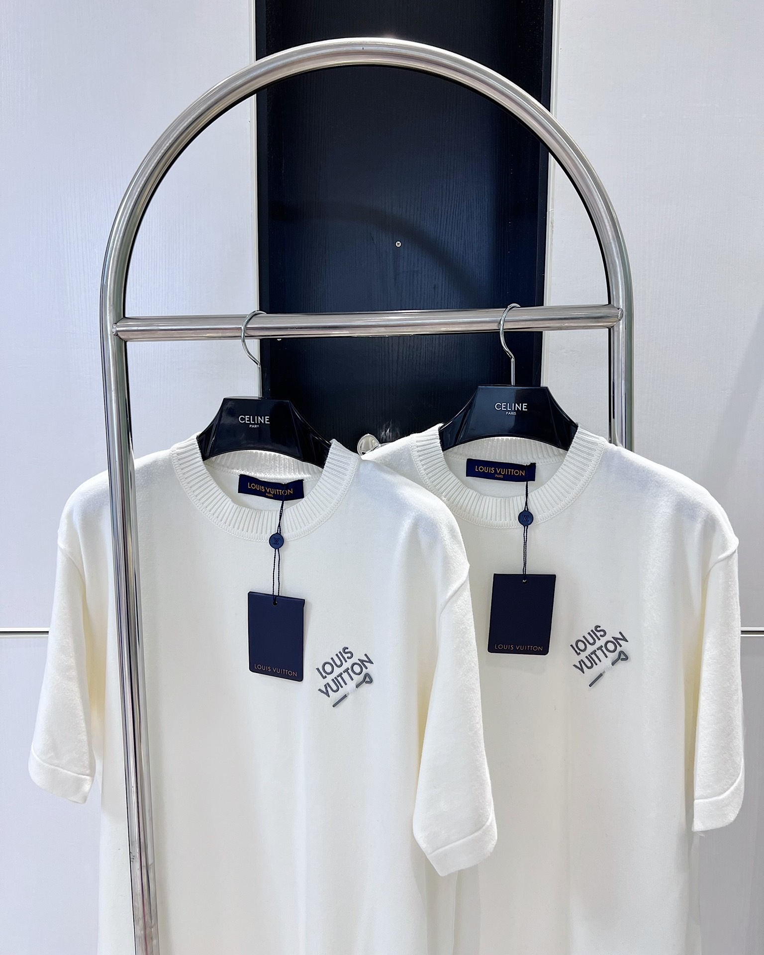 33F81F59-BFDF-486B-A397-3FDB352925F7