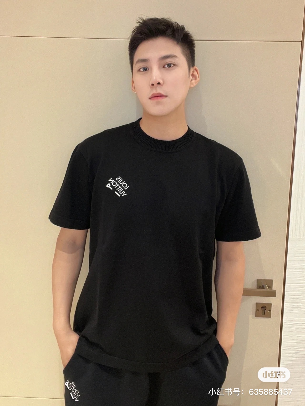 197D3046-95C0-4983-B22C-F7F74FA21349