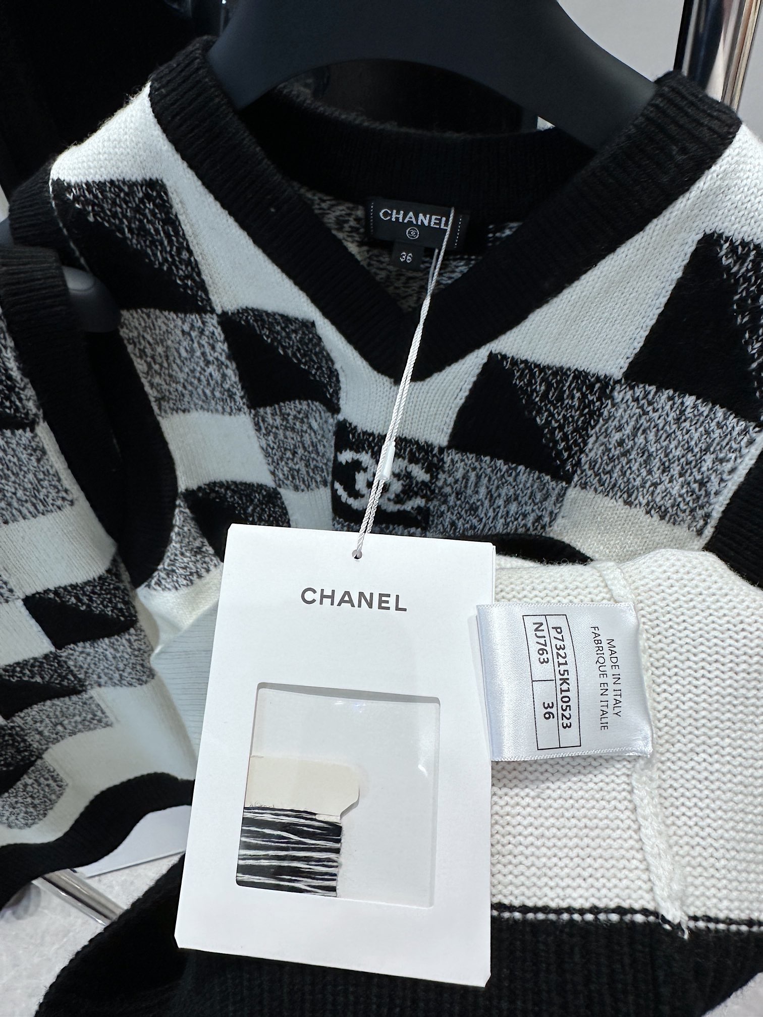 4F6D1A49-4735-4470-BC33-5DA17A59BA33