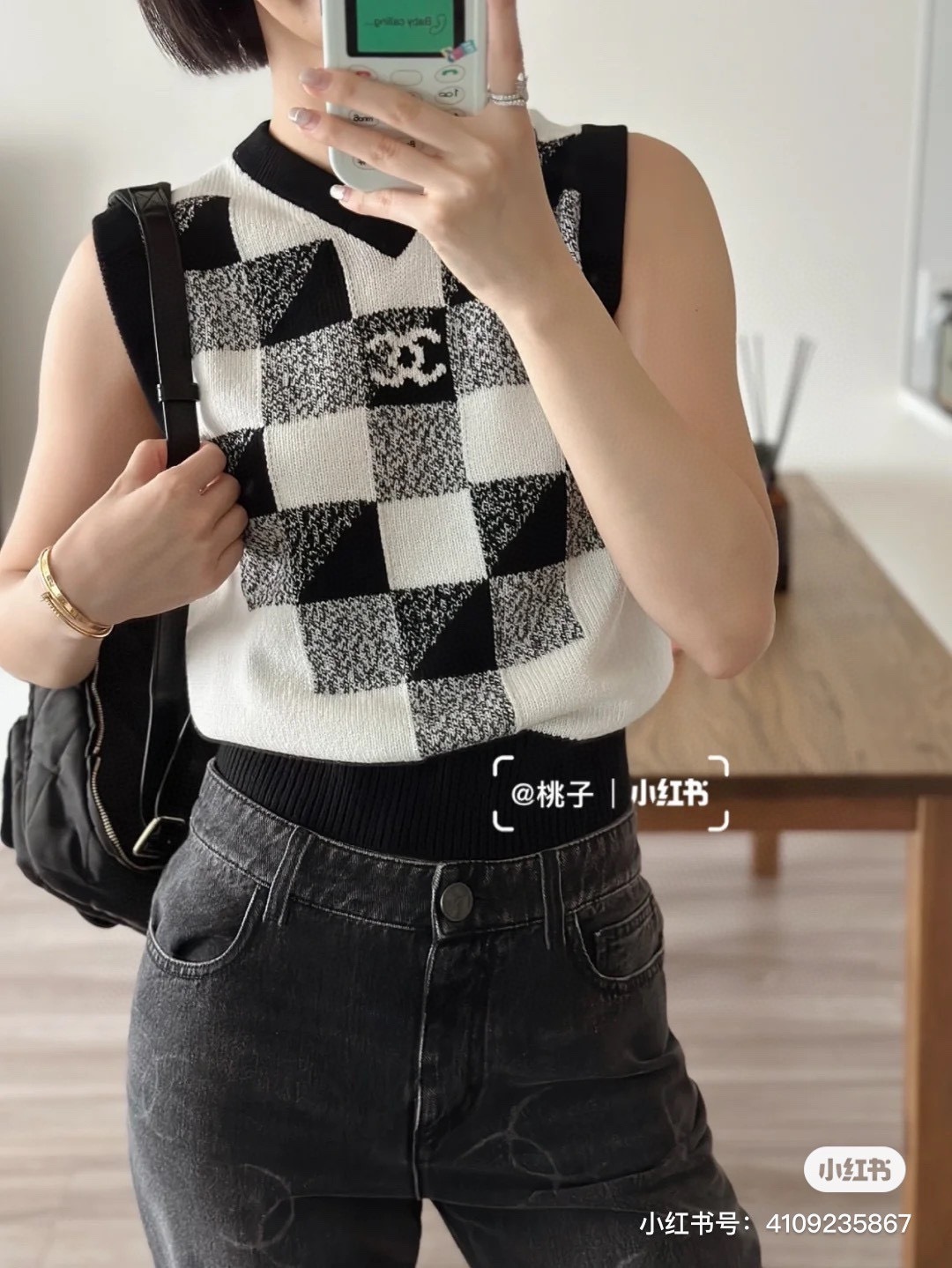 A2730746-A7C8-4893-A51F-64398A9262BE