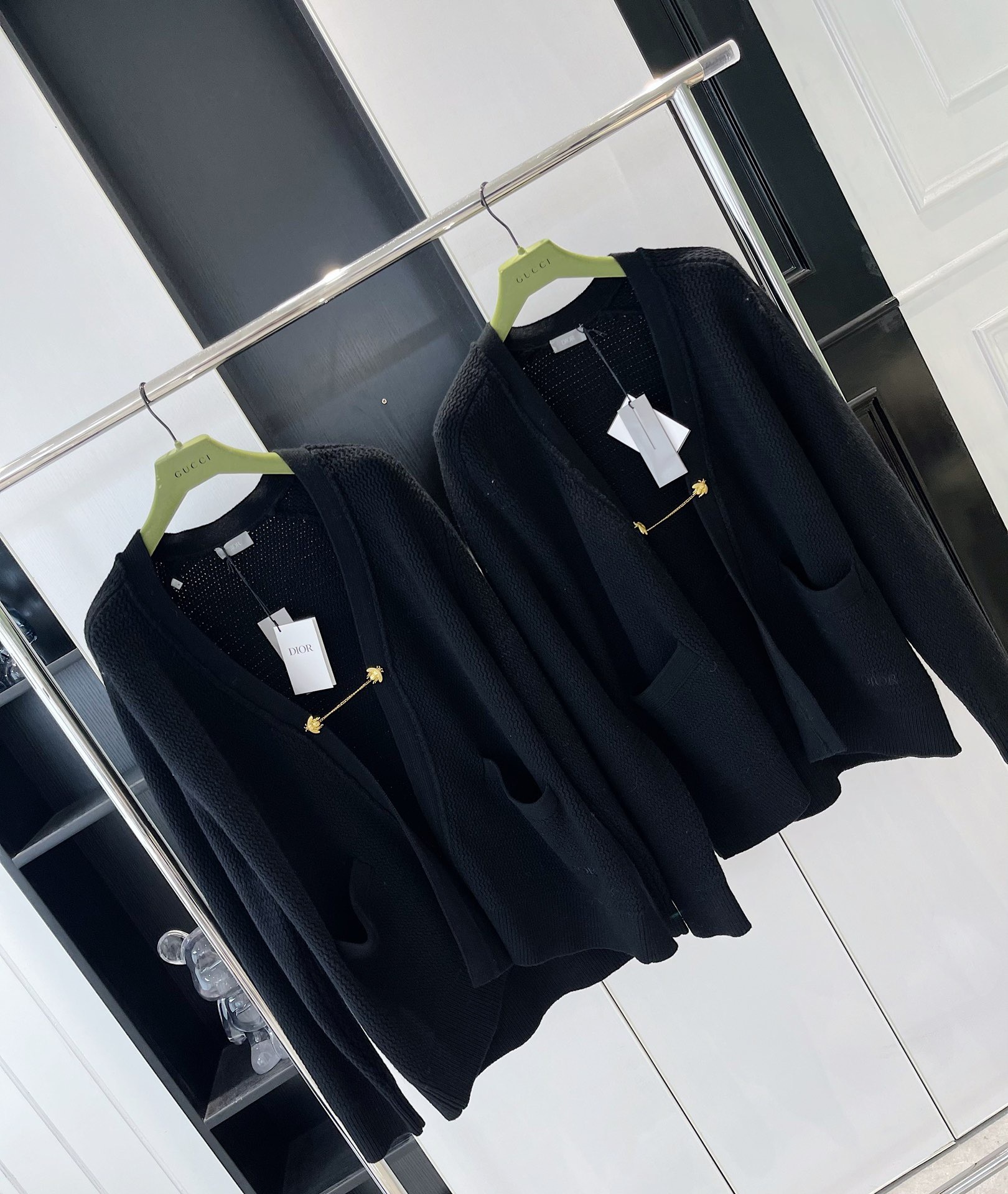 3E4BC4B0-2C1C-4082-916F-B97F6BEE80B6