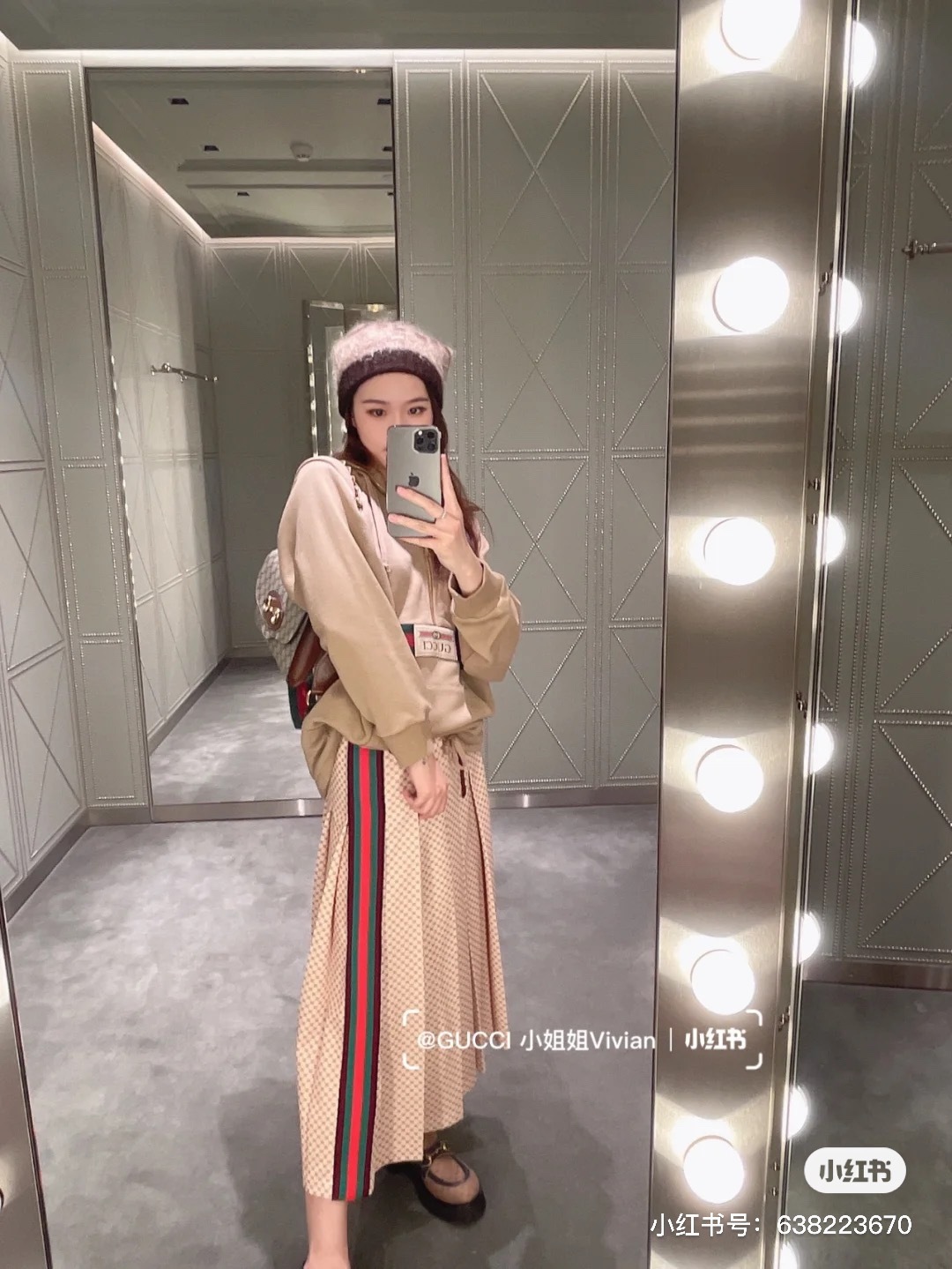 9683D13C-1355-4BBF-8FC7-8D5355EAF885