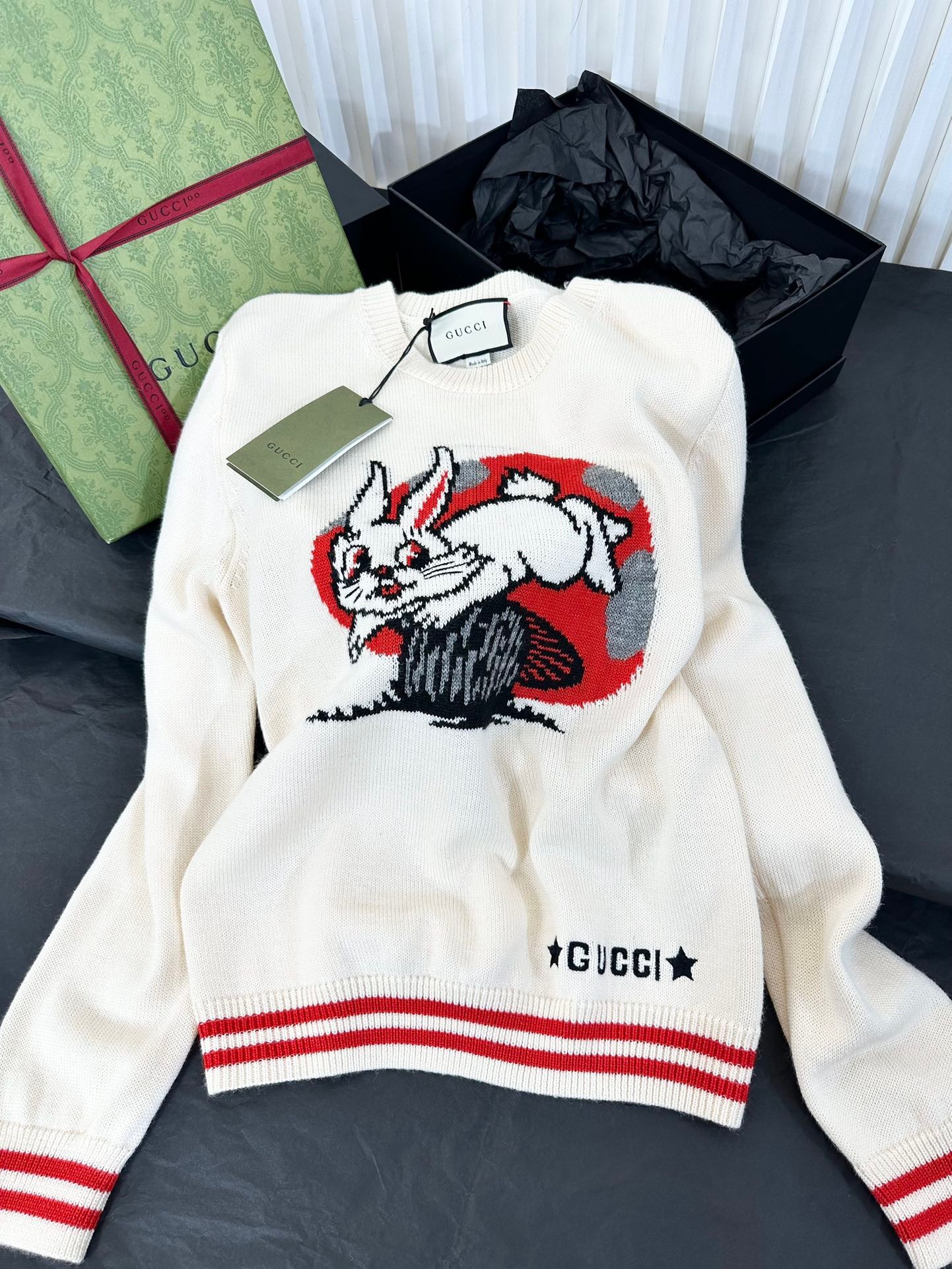 F5FA8FB0-A479-4D84-A3F1-17F25B520307