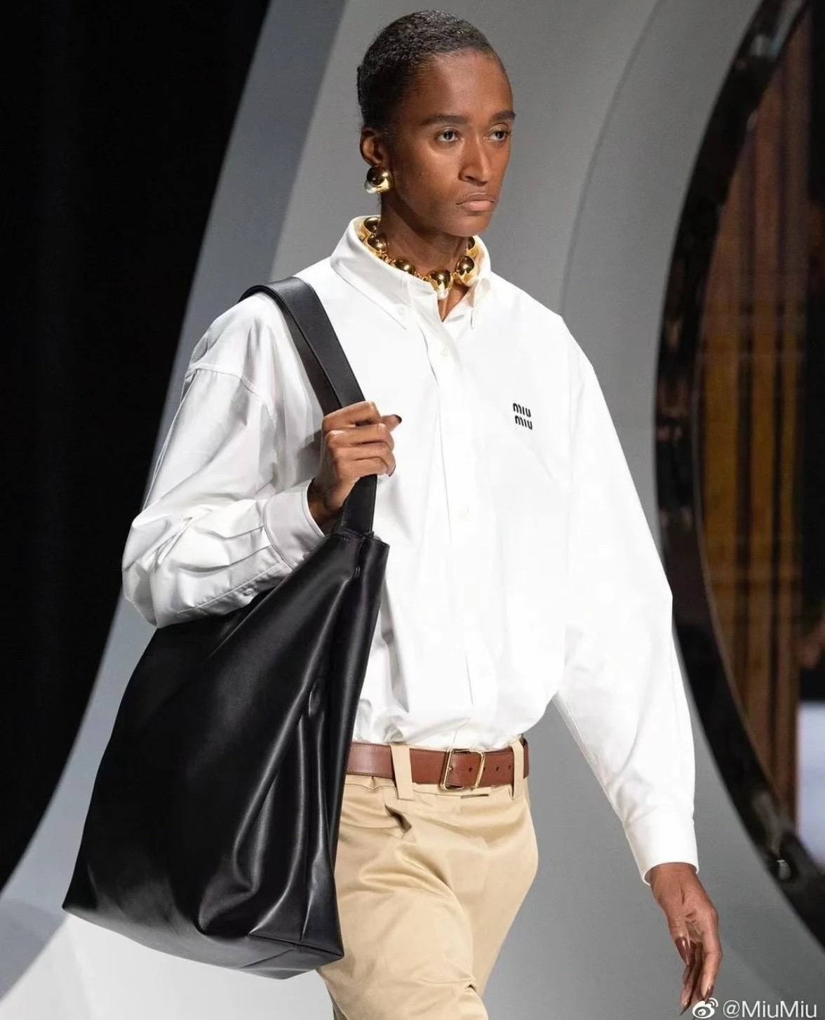 CDB1BD0D-A1AB-4866-85B1-E3BCACDD7F38