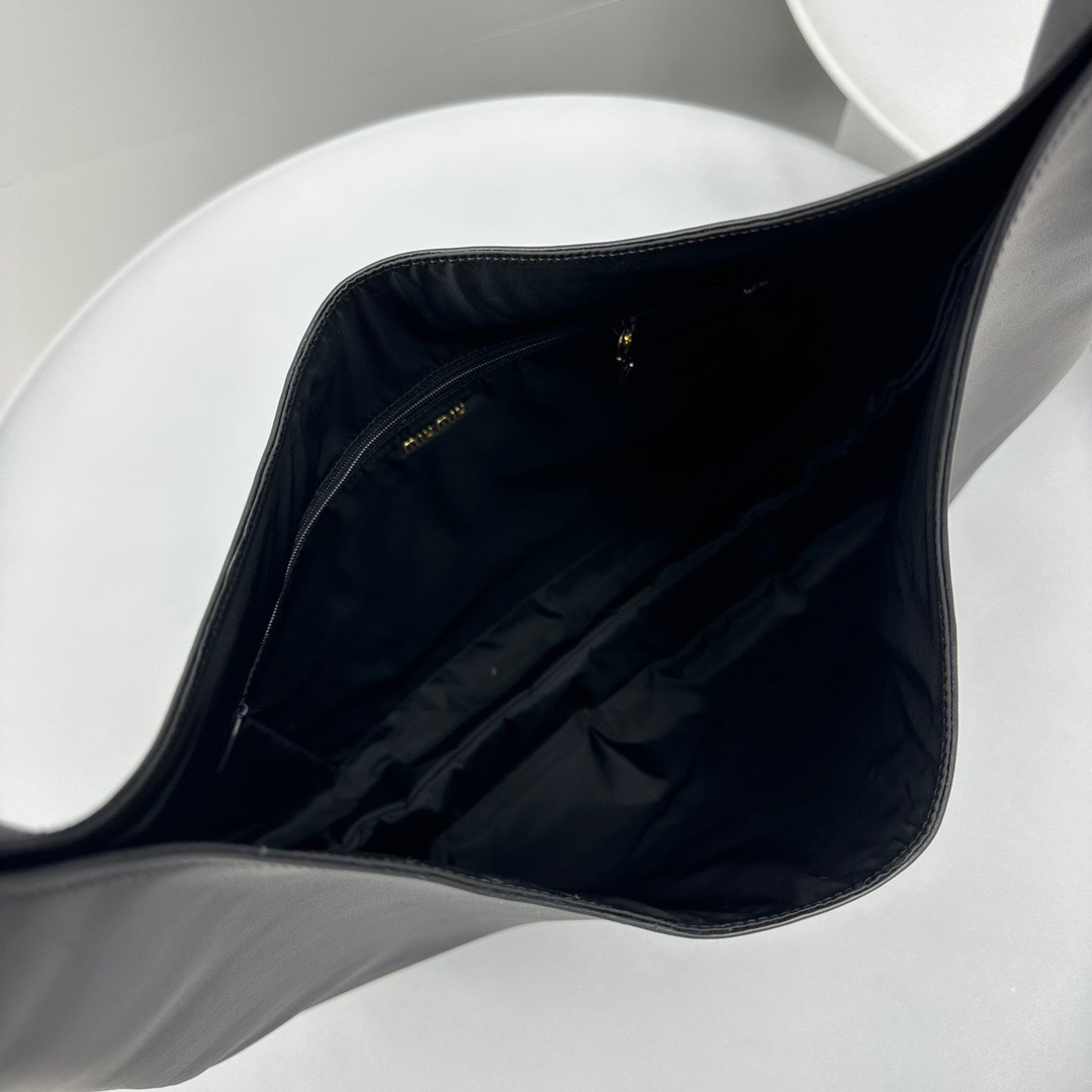 470AA4CB-6745-4AE6-AEE4-7192DCD7FEB9