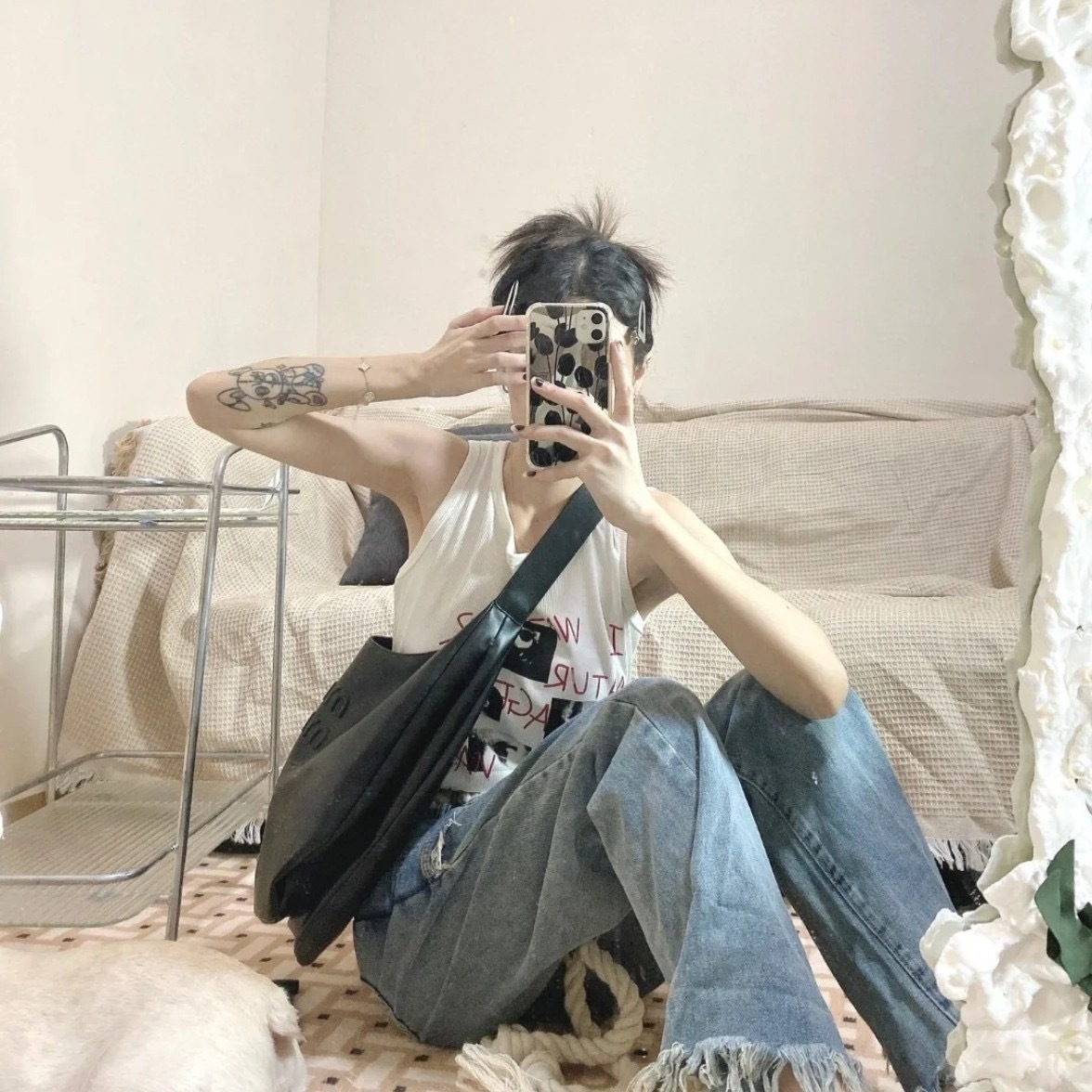 7705615A-0600-4A27-82EE-9BC6442F47AA