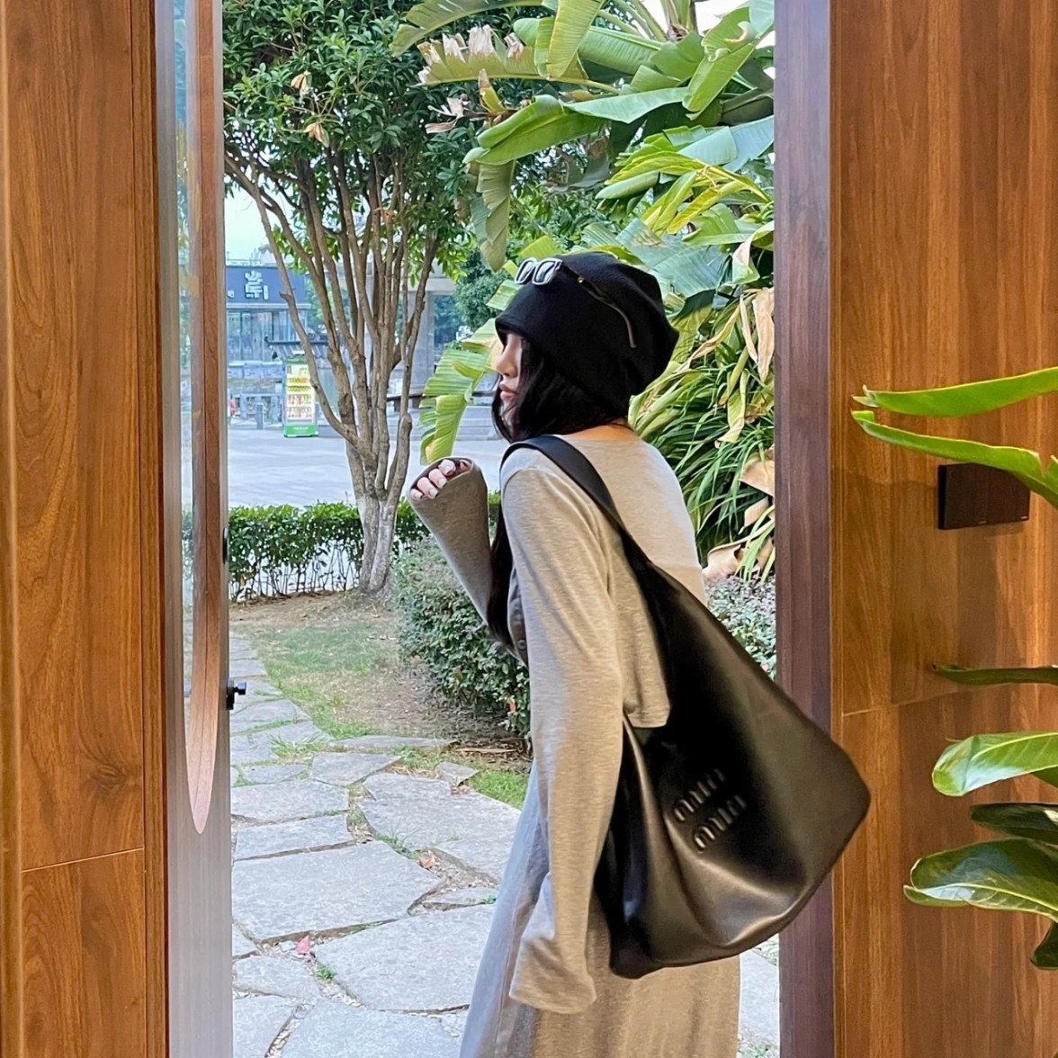 10099B99-66DE-4247-8E24-908DB531E425