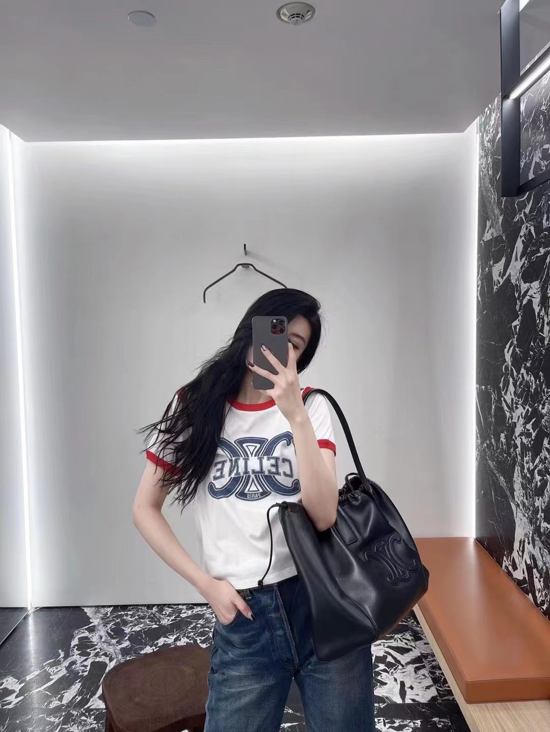 A4B8E149-95EB-47AC-ACDF-3C64847ECFD5