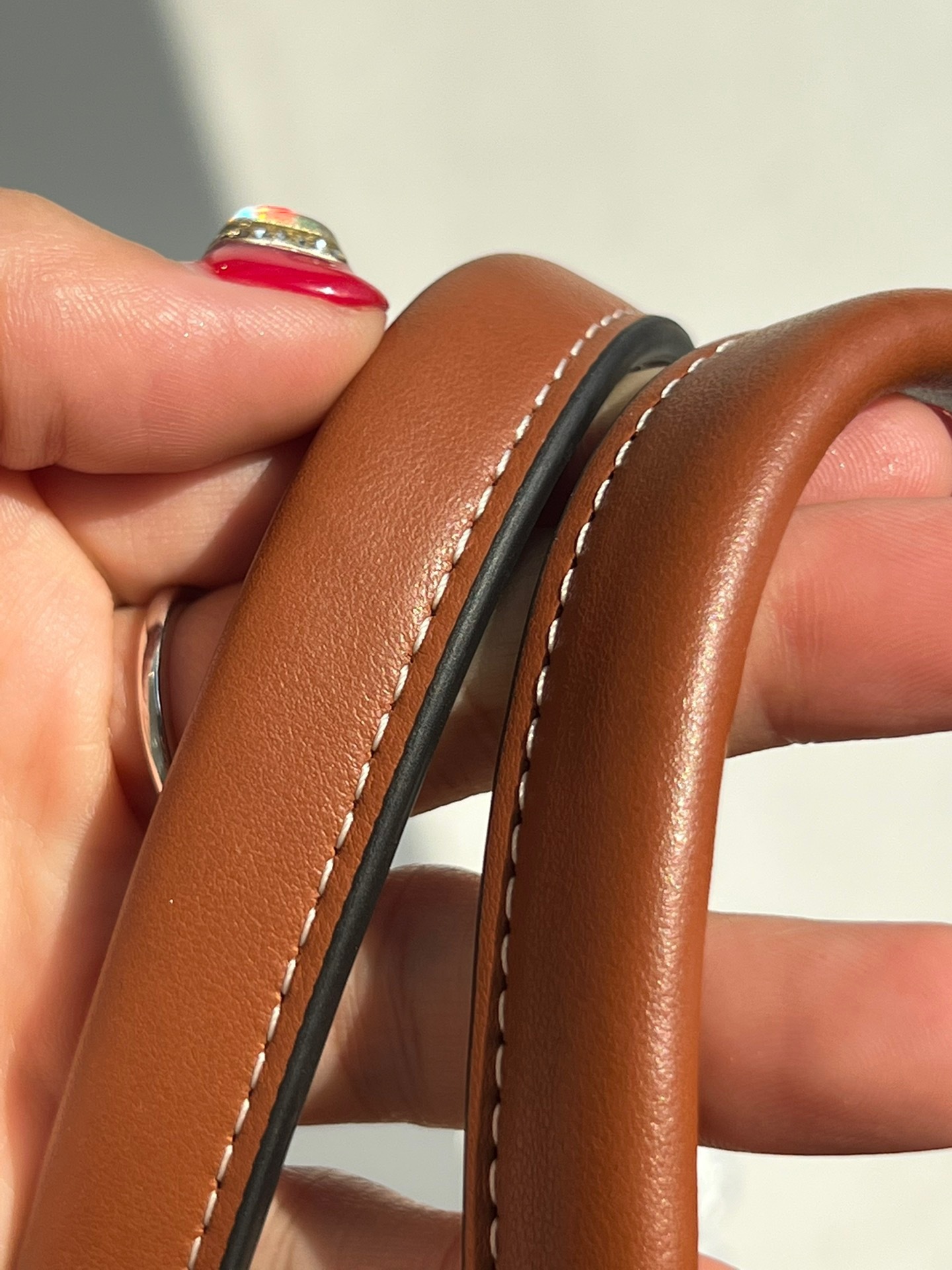 64EF1448-FCDE-4D71-A808-C21DD0199B88