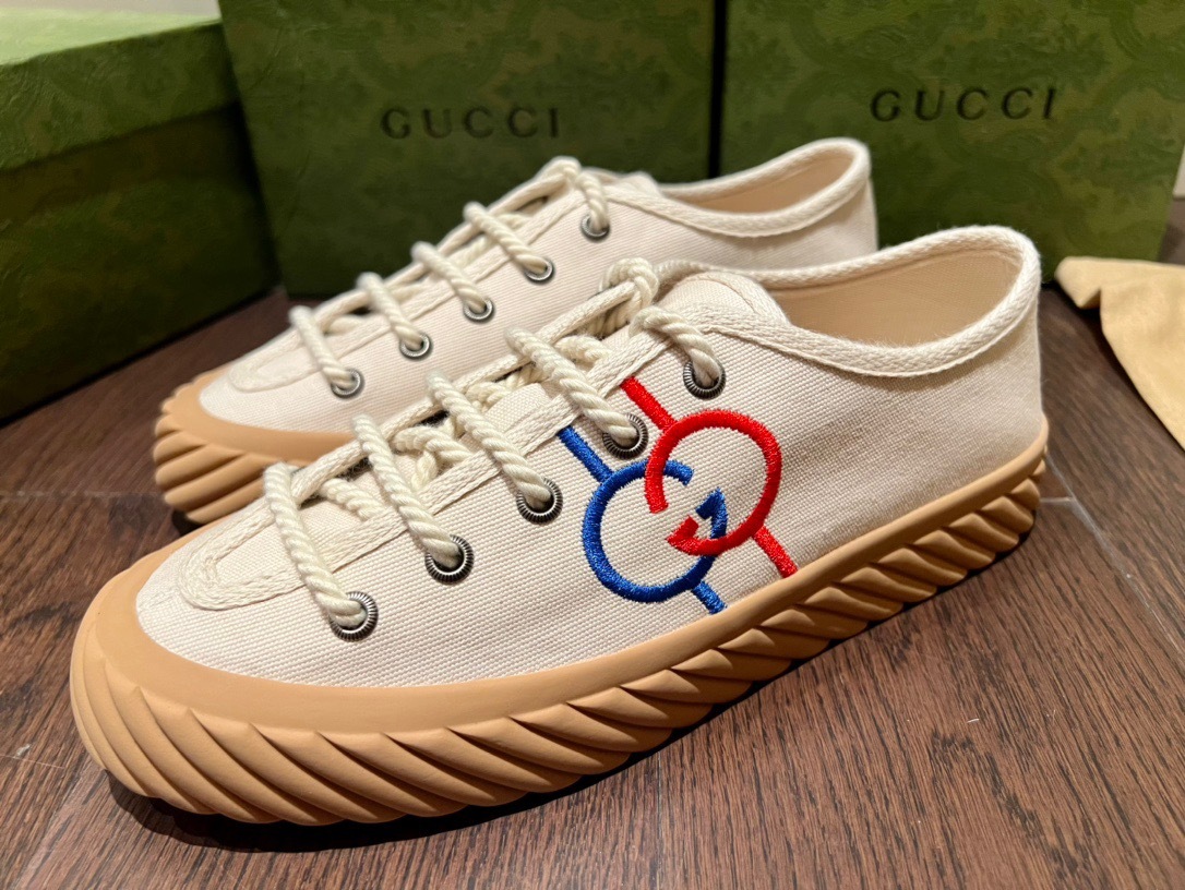 659382AD-09AC-453C-BE61-A61205601B4A