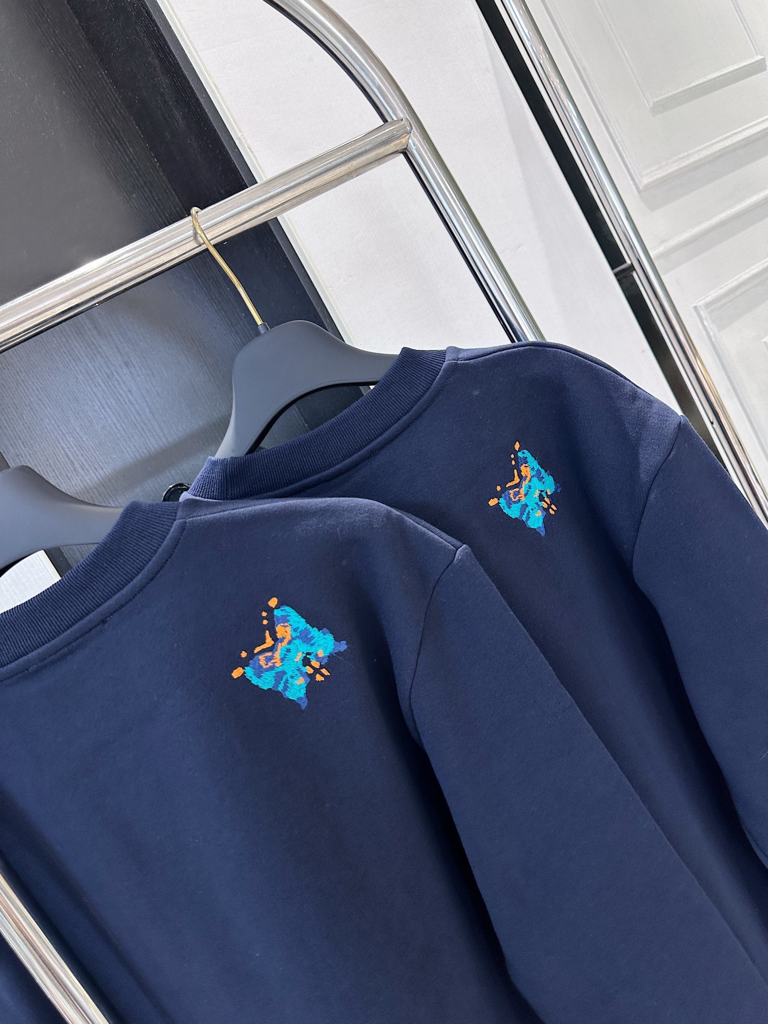 5059EE9A-82E9-4FC4-AA4A-6C18FCD6F3D7