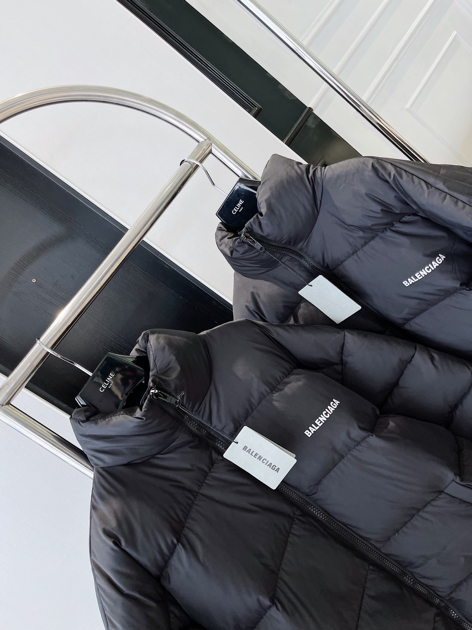 2F1AE645-8E38-415C-A77A-A54B4FE73065