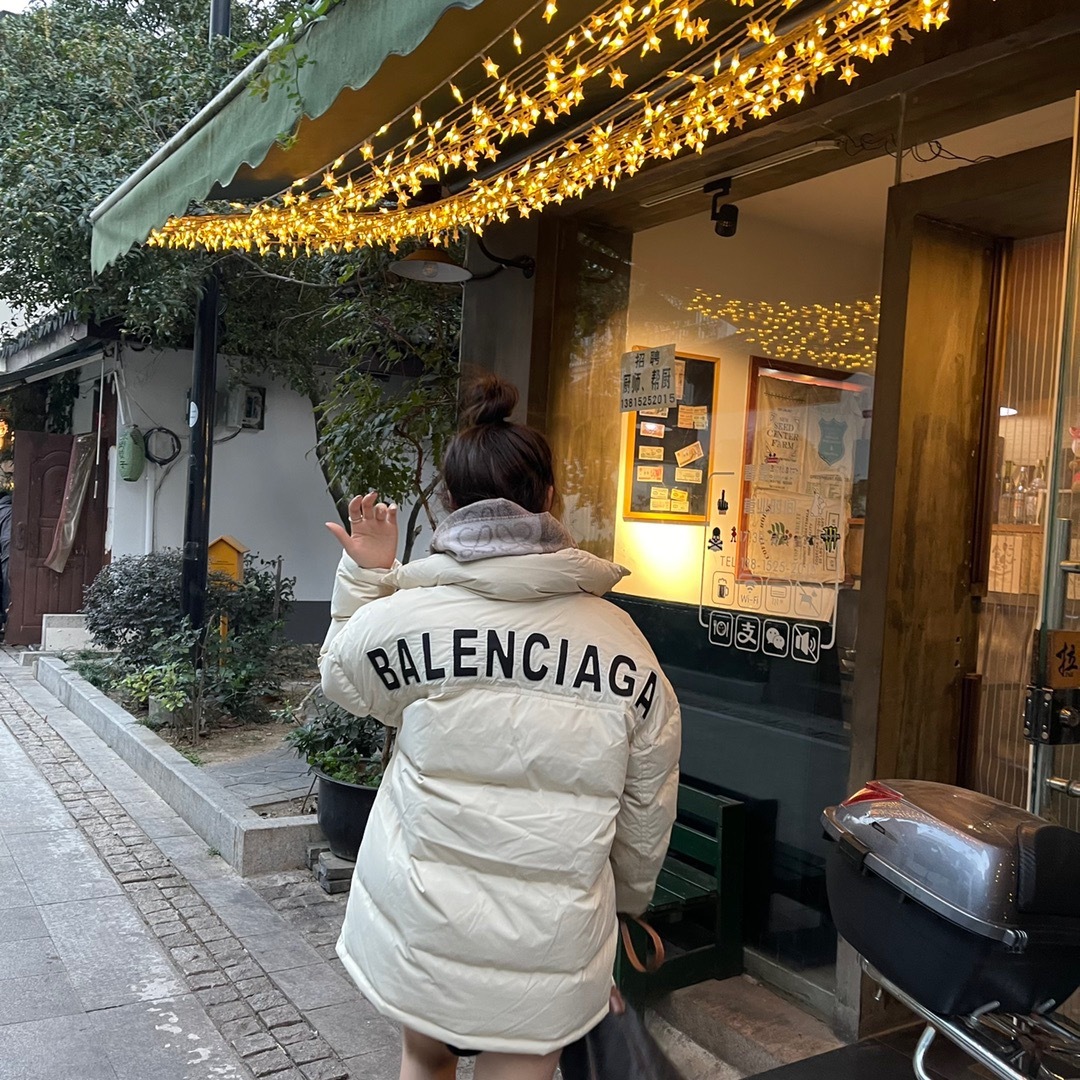 E8162E71-D091-41B8-AD34-54539BC19704