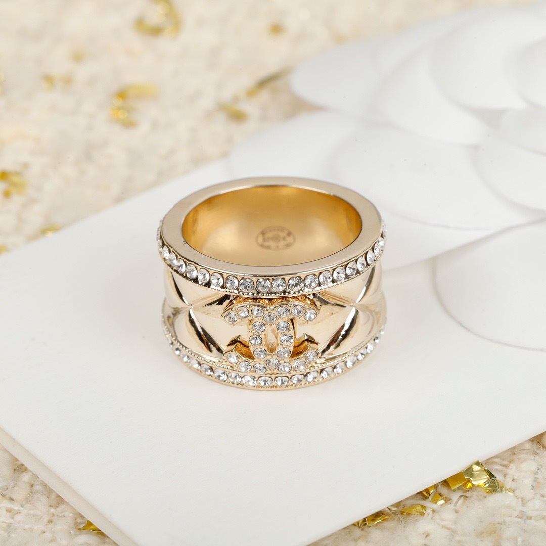 21588903-6CF8-493D-BEB5-5749D14096AC