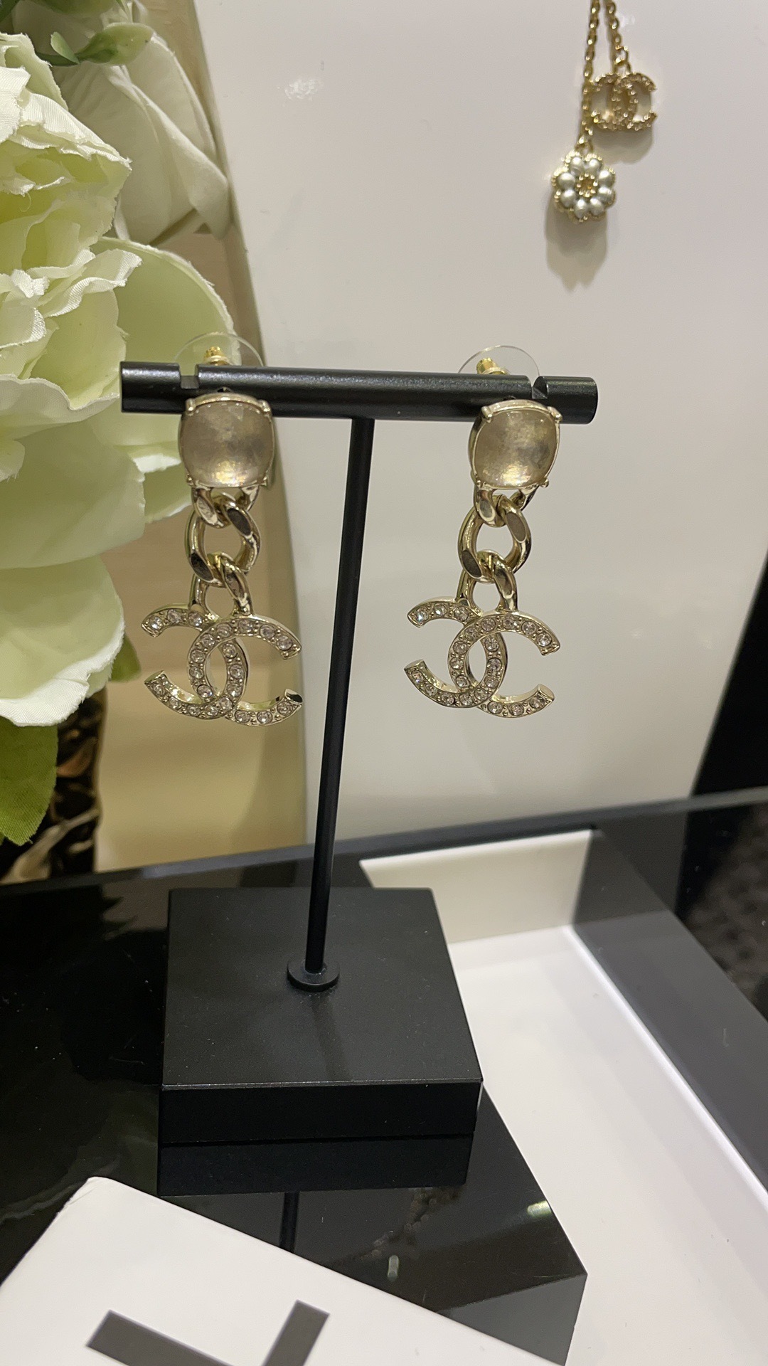 08BF3F50-00E7-49C6-8826-8CCBD56C872E