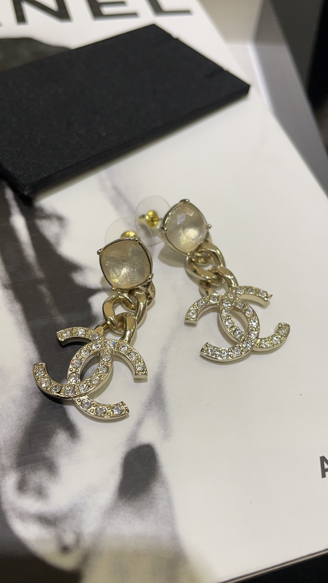 6DD70D41-41E0-42CB-93DB-4AD4D6394BBE