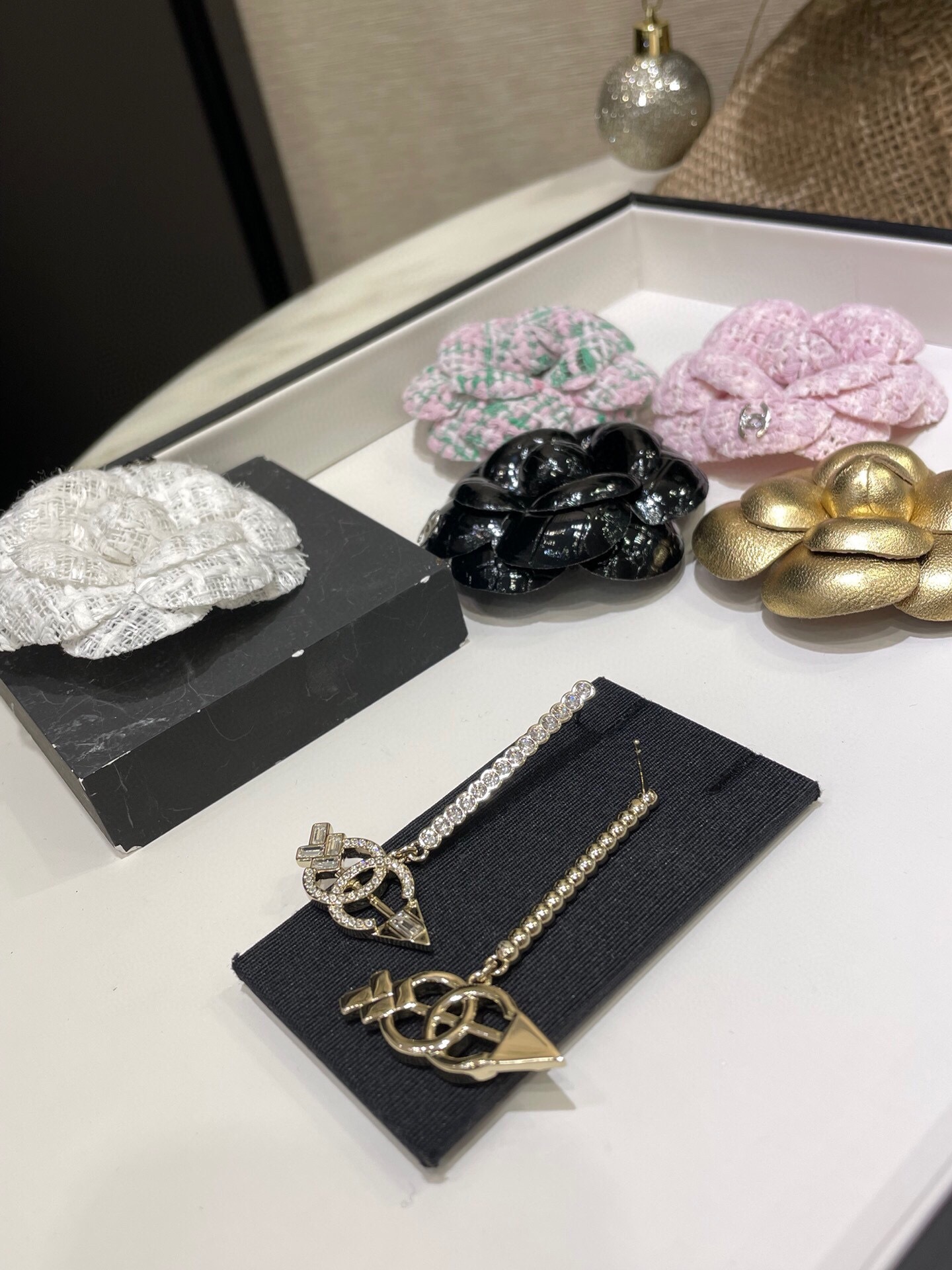 C2AA3494-5E66-4C11-BEF8-30F8184574A5