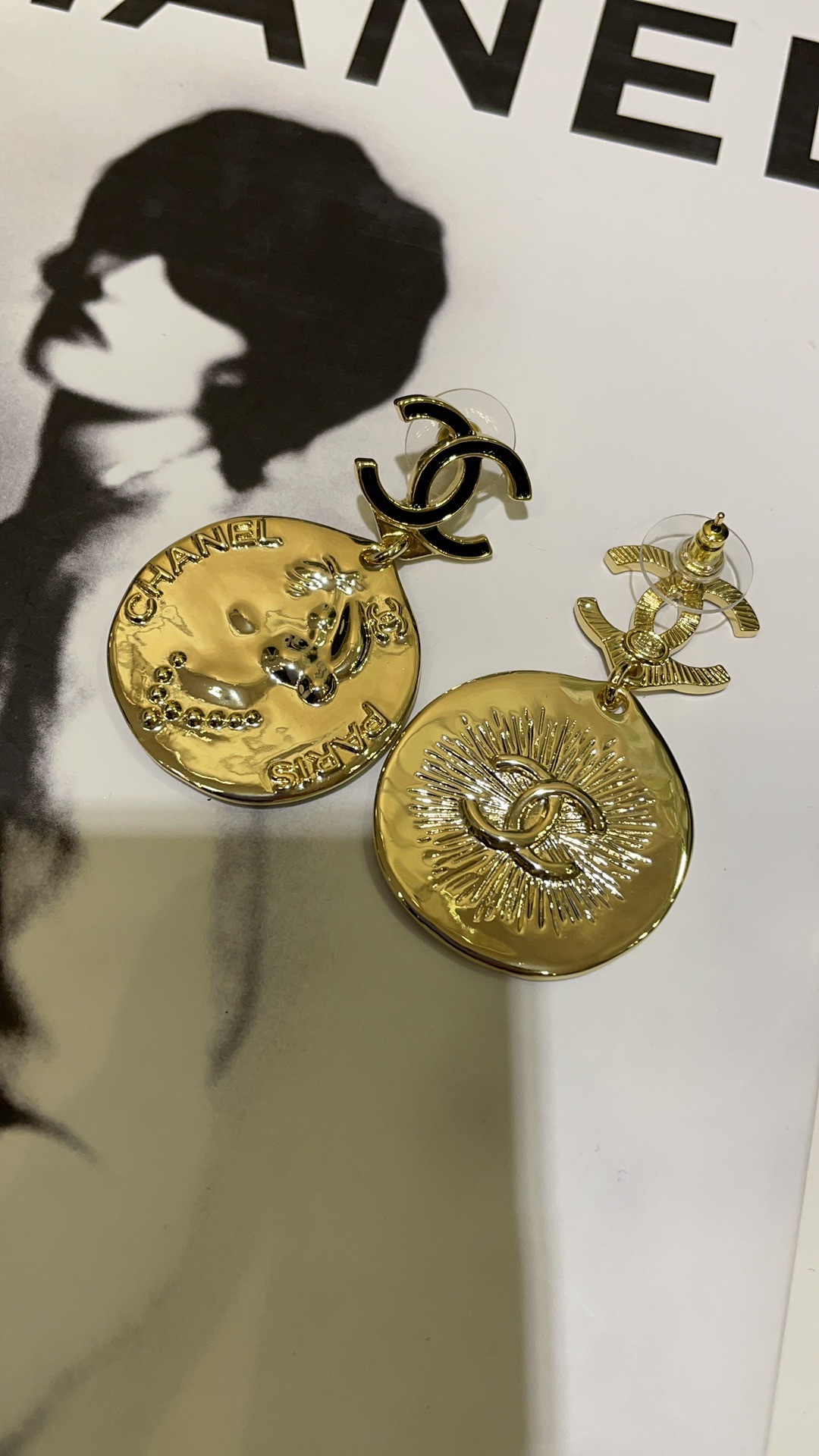 F8B9D79D-E6E3-4506-BD1F-9BBA4F66DB29