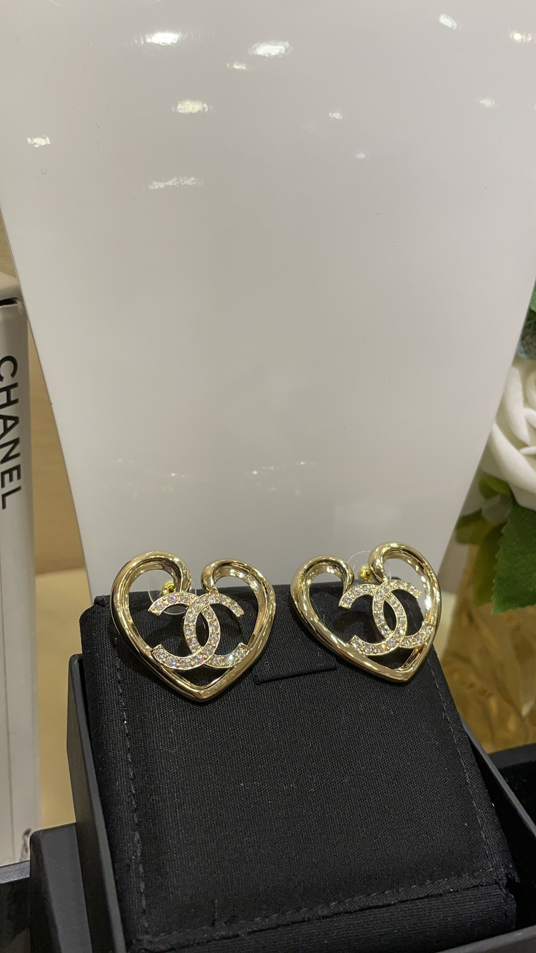 7FED2FE2-9B92-4577-896B-4789F42EC654