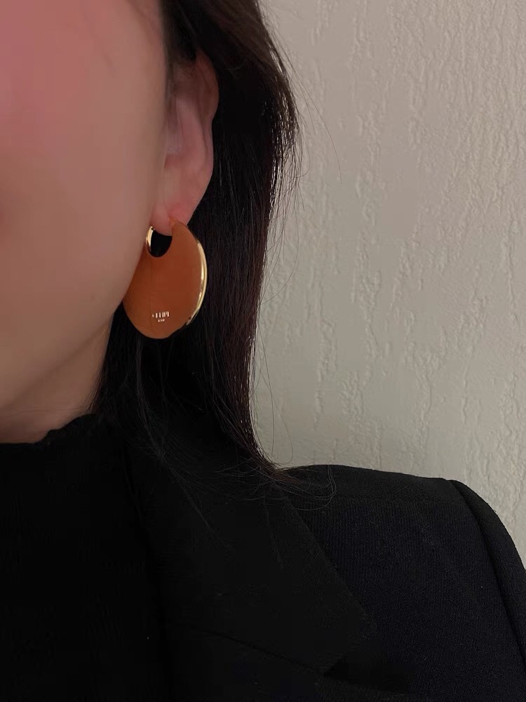 08CEFC1C-F09A-4733-8330-C5D46B618064