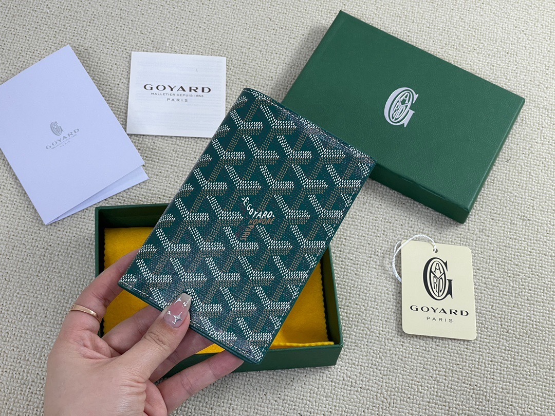 F65621F3-EA13-4697-9454-B79EA5F4FB14