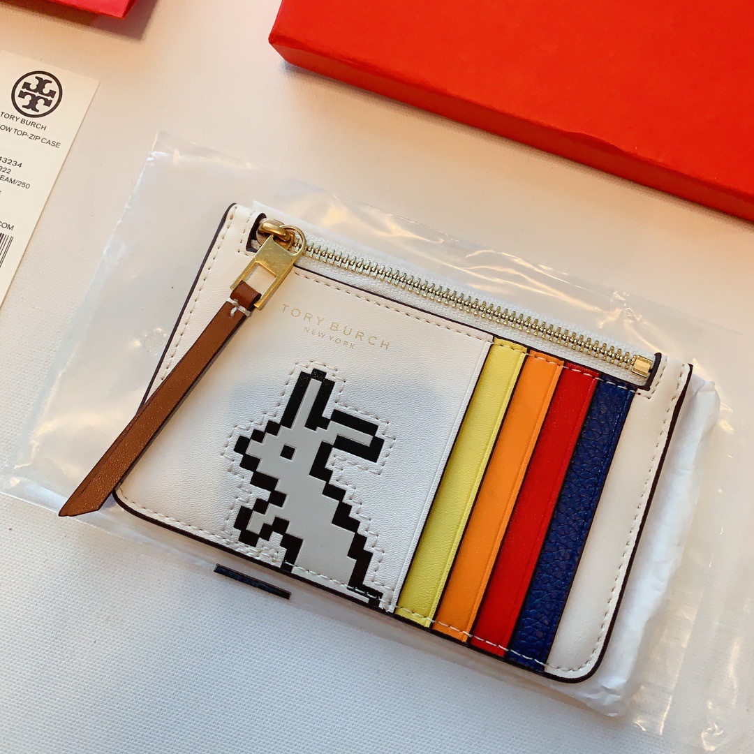 E50B7E6D-F0FE-4A0F-AE96-235F634666D5