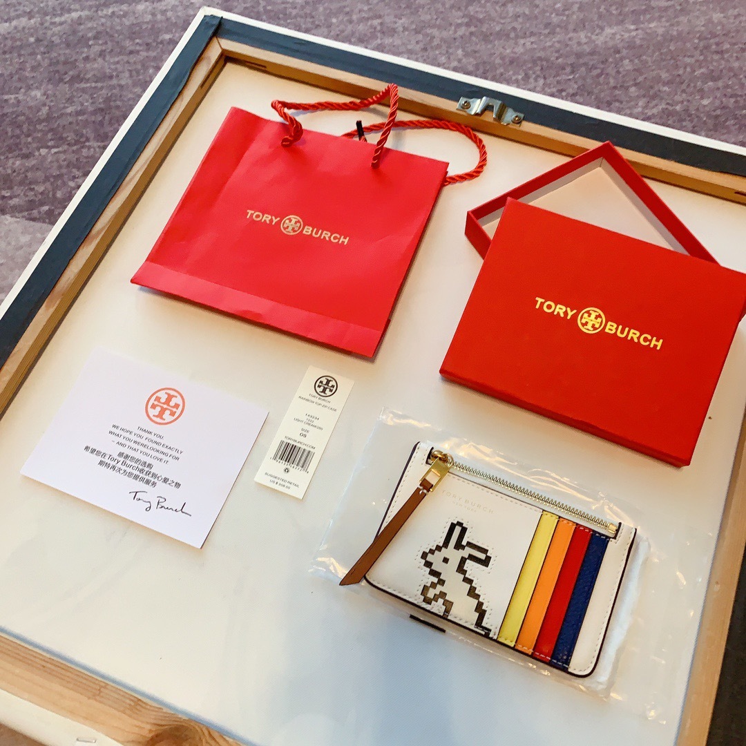 1BFD99FA-DF48-4B9E-8B0E-334934F66D54