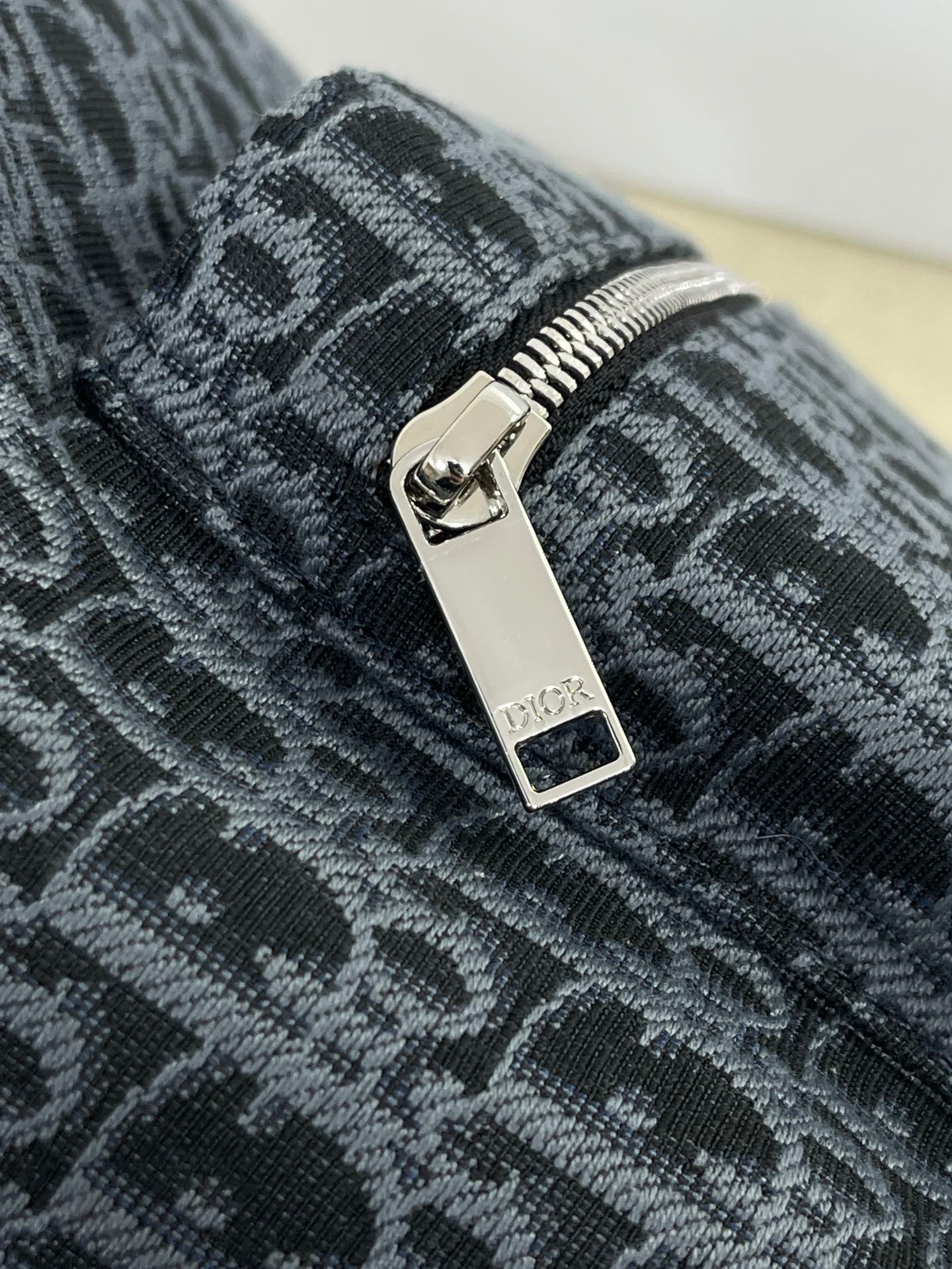 12C2623C-A8FE-4281-960C-9EB35FA9CF3C