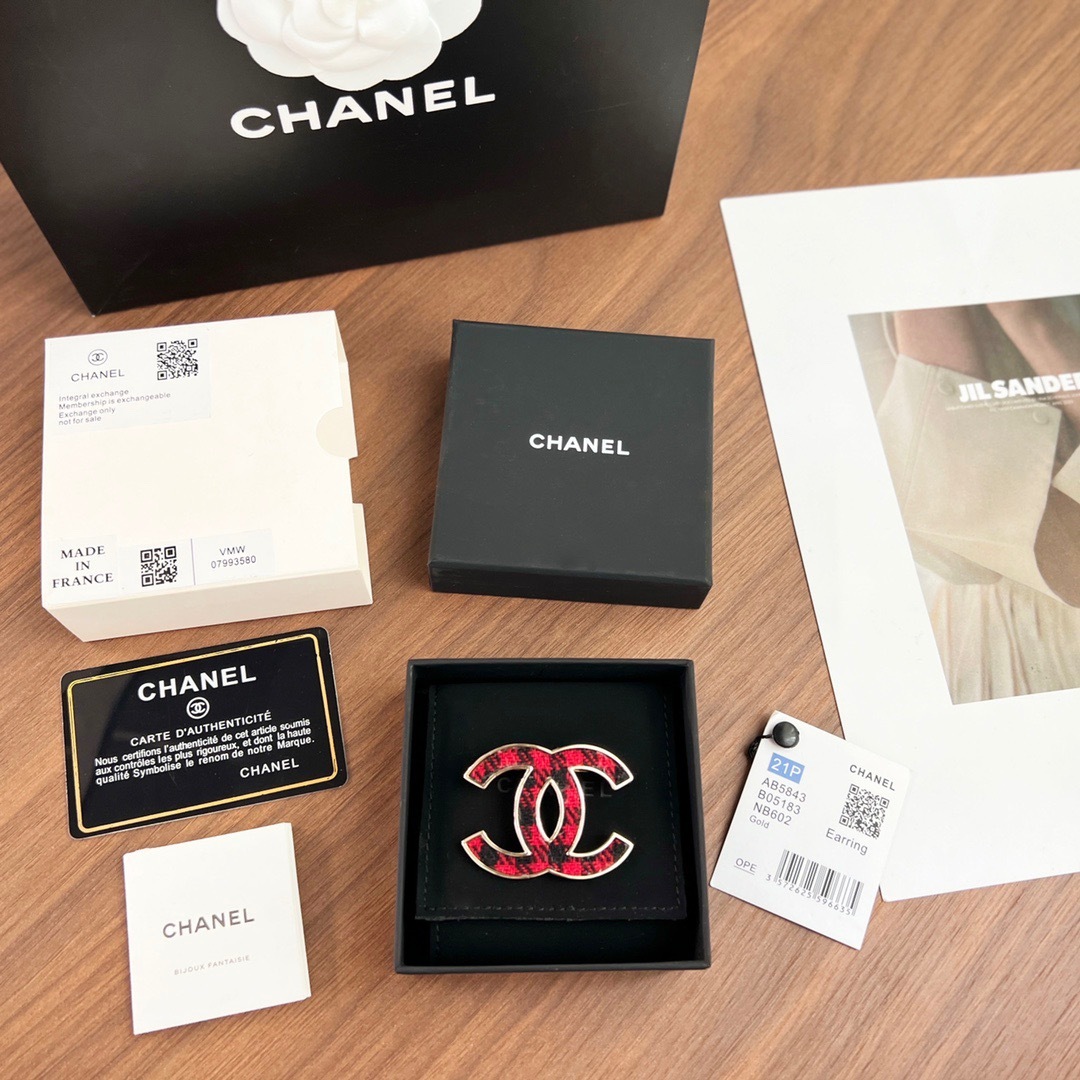 B545A344-2B12-43E5-AF91-91C4D7758E47