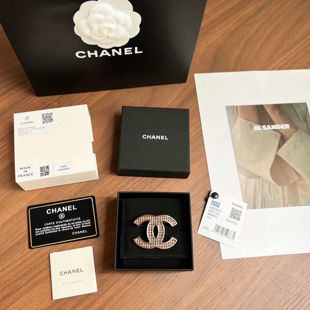 323AF721-3212-4A49-AF6A-6D151C3F5D89