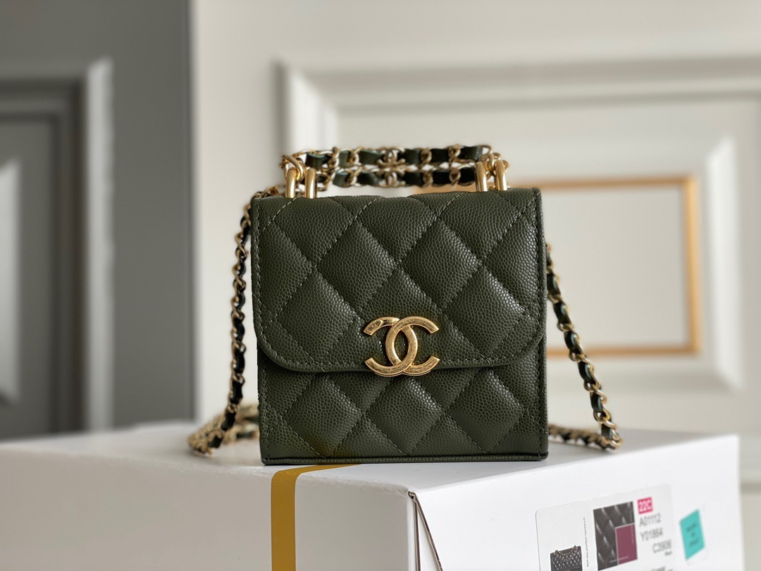 C2491062-B594-4C12-9E0B-FCB0C822C97B