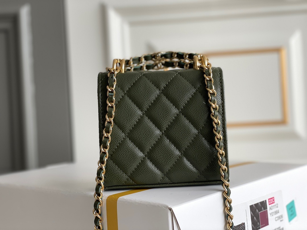 DCE6F4A8-099E-42ED-9C4C-5070CDEC5428