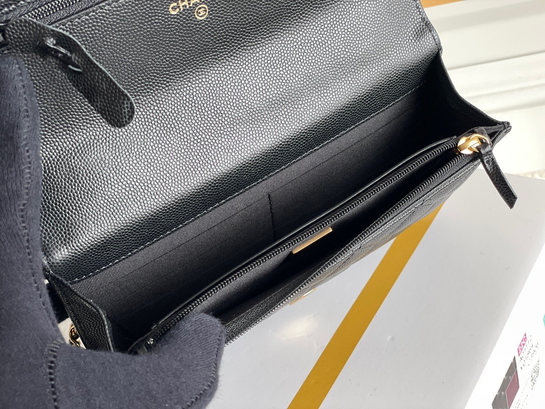 0DDD37FD-69F1-4AD6-AC06-FA954D4FC98B