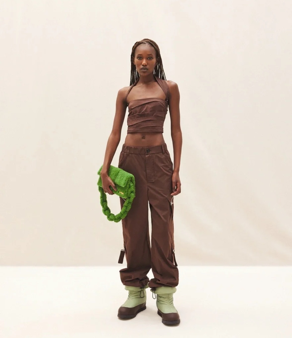 C2755AC5-18AF-4E8E-9CF9-E032B89ECDC5