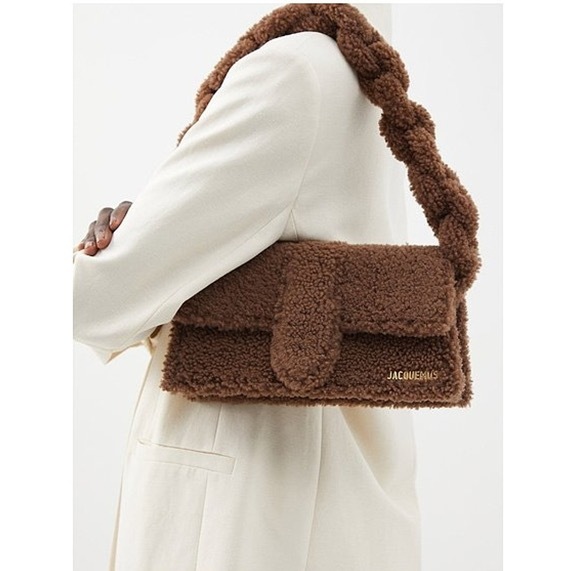 52430E00-2706-4519-B6F6-DBDF9F78081F