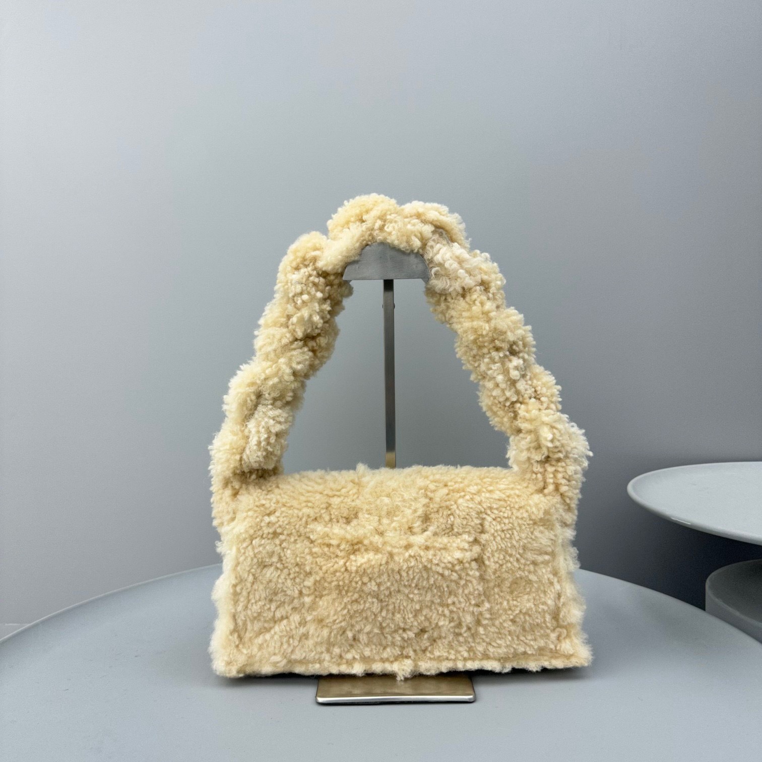 06353ACA-F147-408B-80C4-E3FCC2FF5DBD