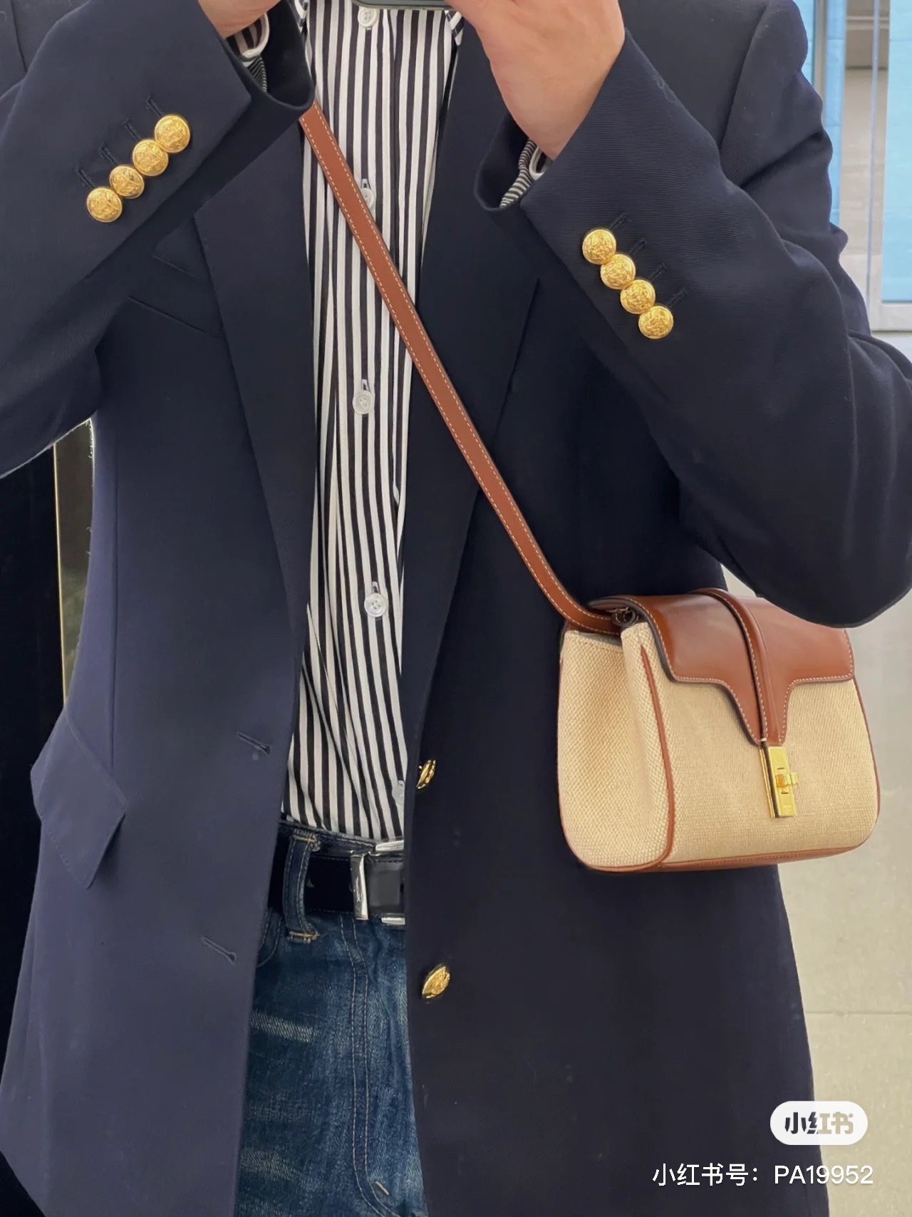 33EFA2AC-7E73-459D-B06A-85F4966C6C60