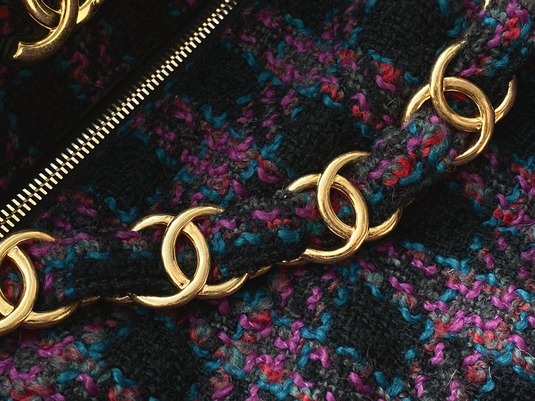 BEC79B49-7E22-4E69-AD3D-CF90EFC43B67