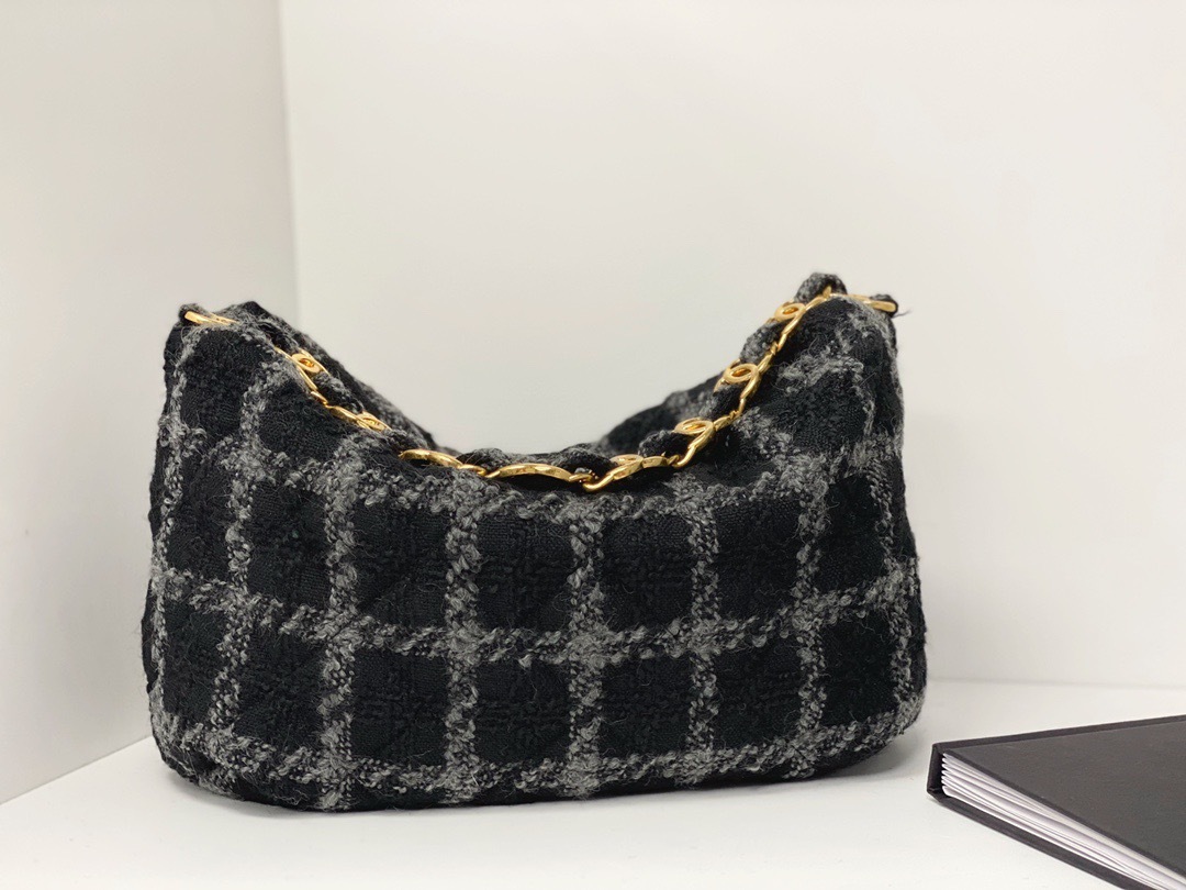 08745C39-5139-48A9-AEBE-DA939ACFD36E