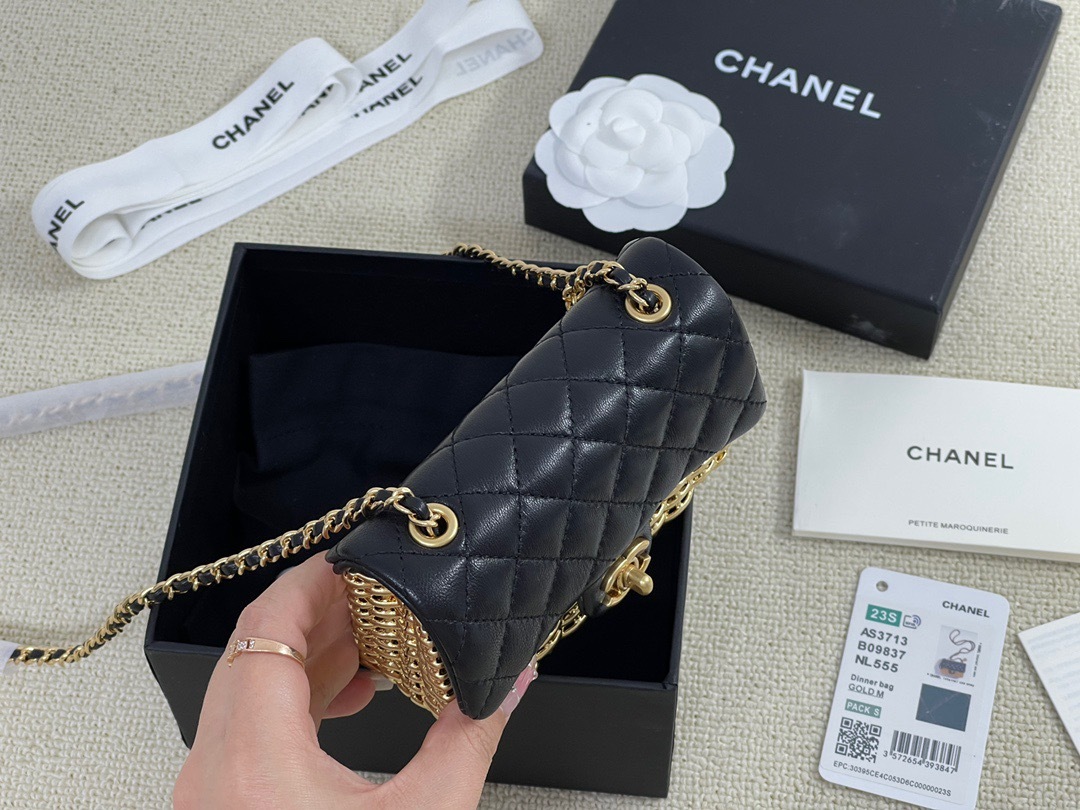 78985052-B255-4EE3-B85F-DB76D568FCED