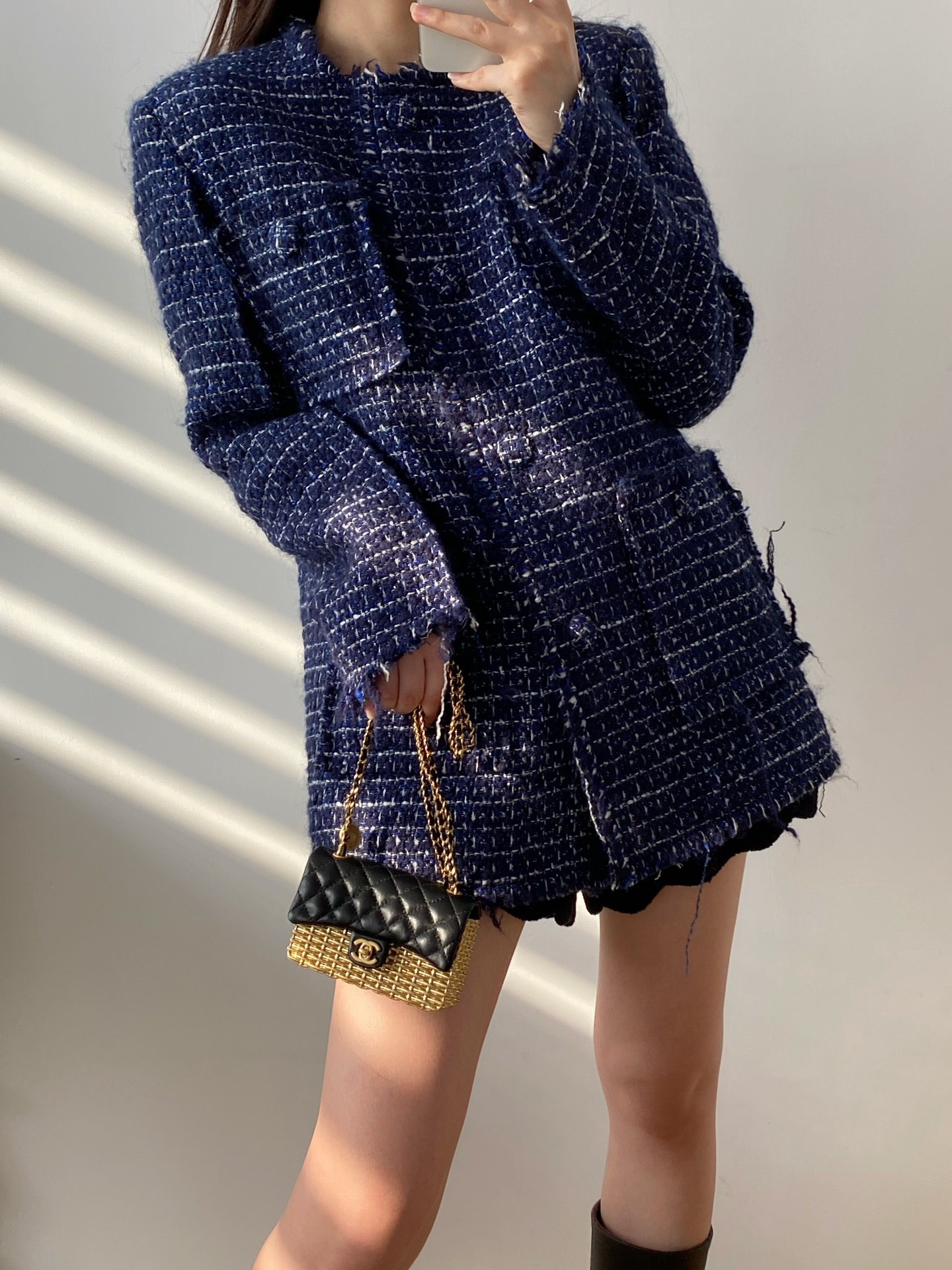 1CE677CE-5B50-4CC4-B78F-B56C2E33063E